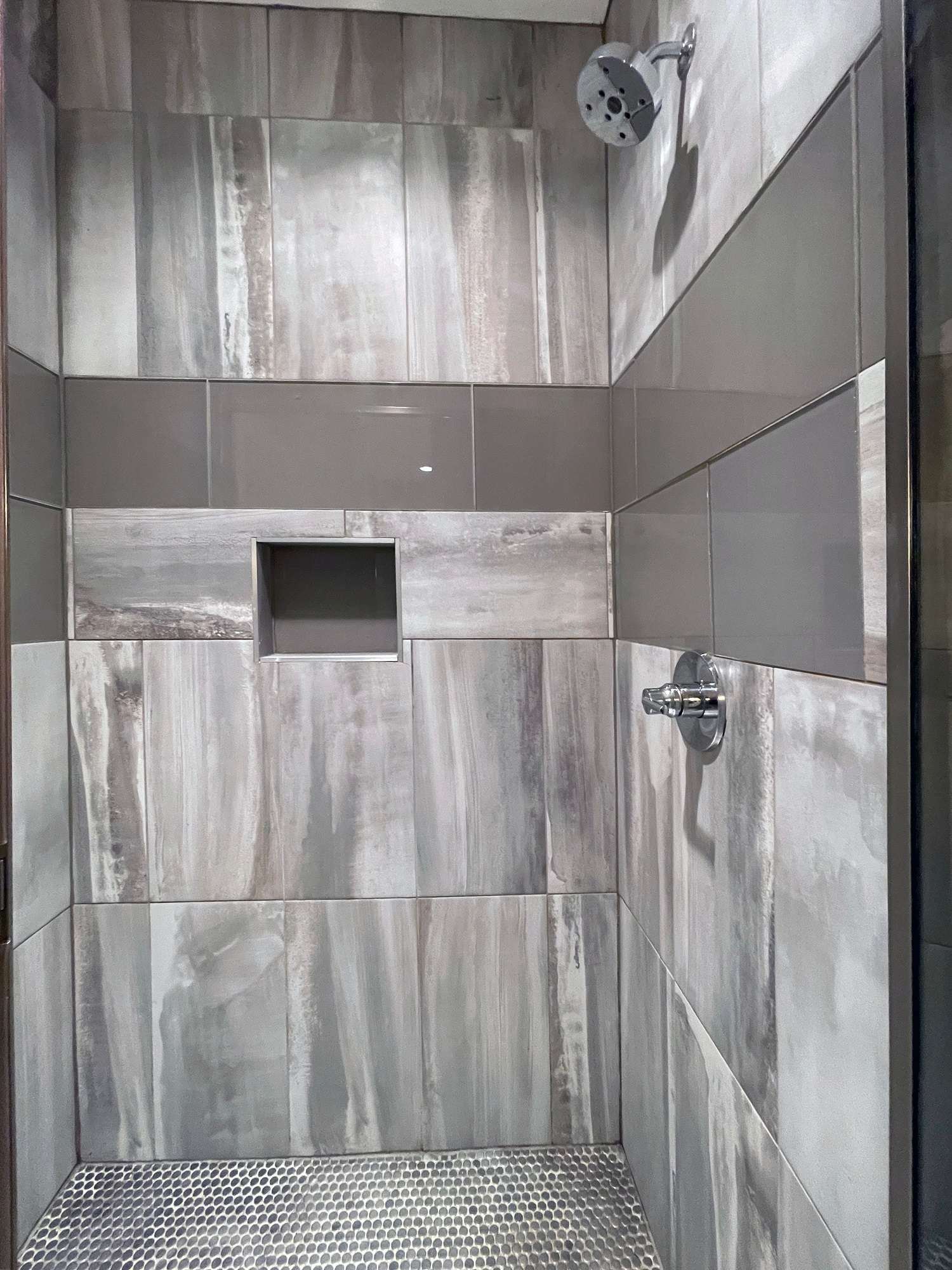 Dual Nashville - 1 mile from DT Nash & Farmers Market 8