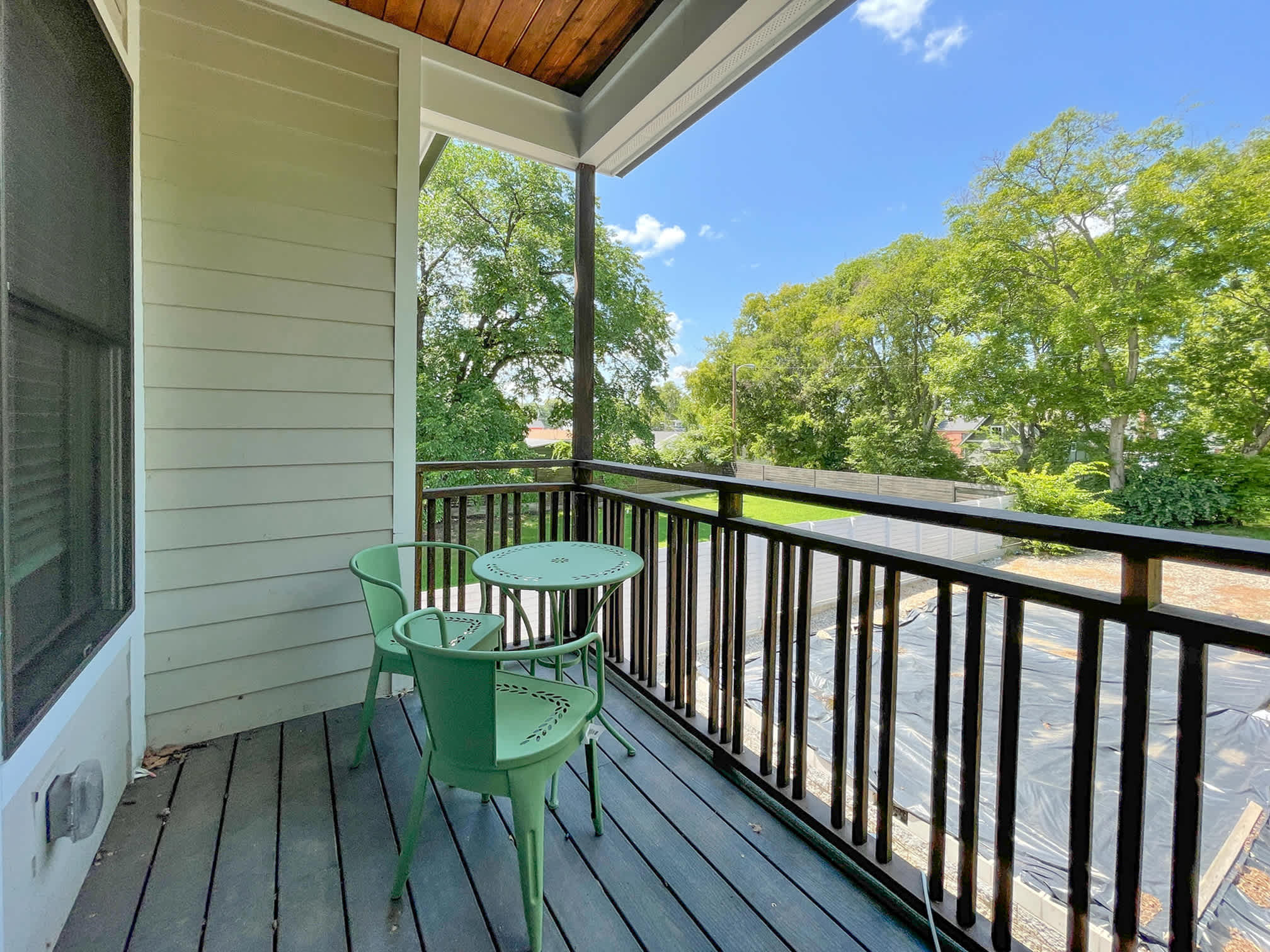 Dual Nashville - 1 mile from DT Nash & Farmers Market 6