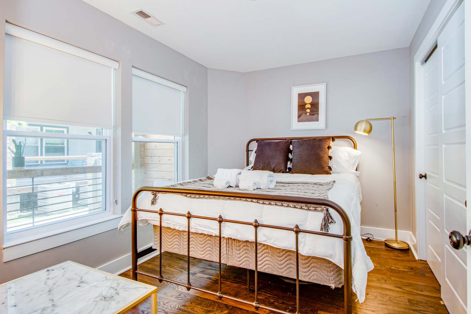 Couple Townhome Getaway near East Nashville 7