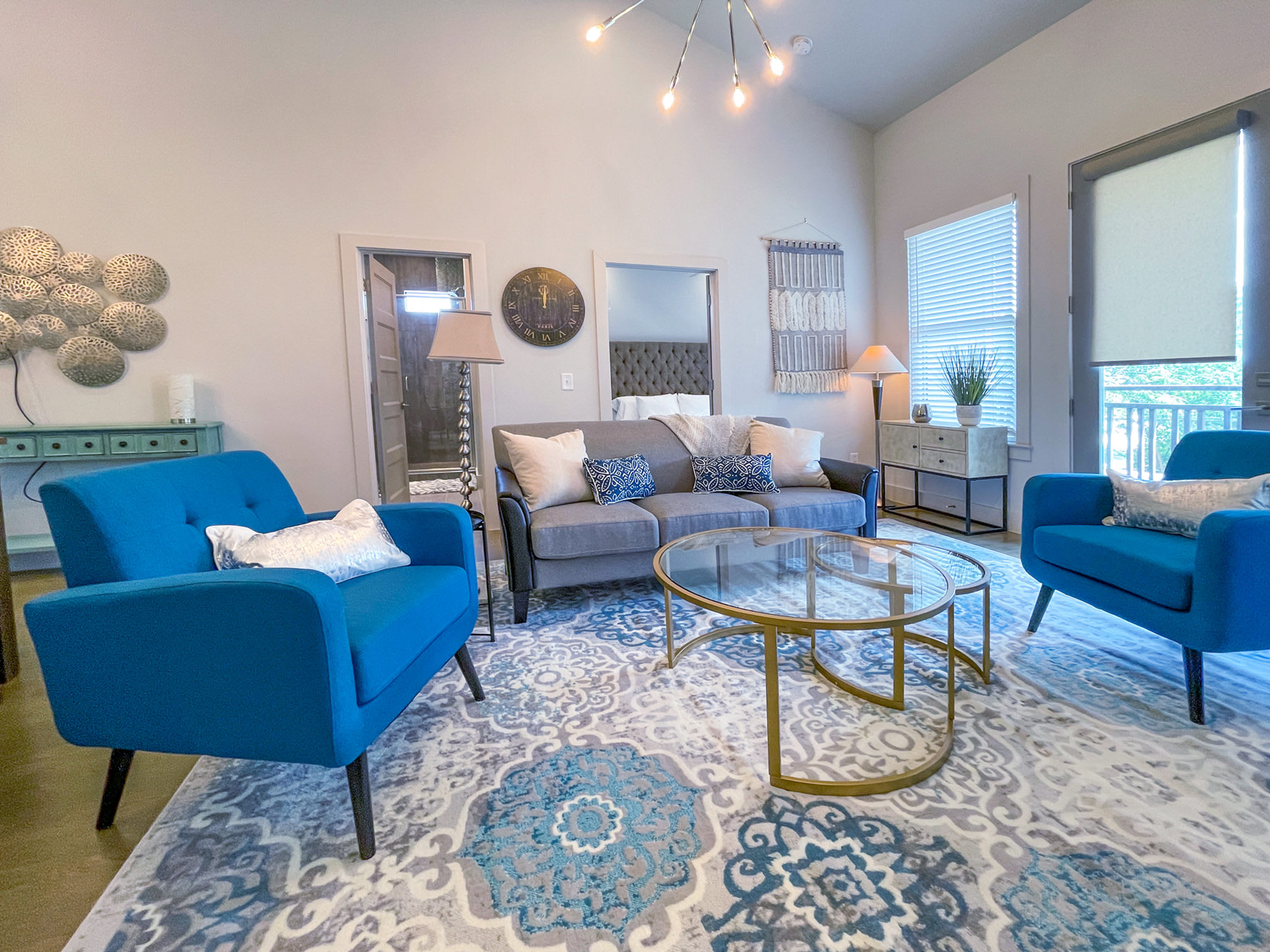 Modern Duplex - 1 mile from Robust Nightlife 8