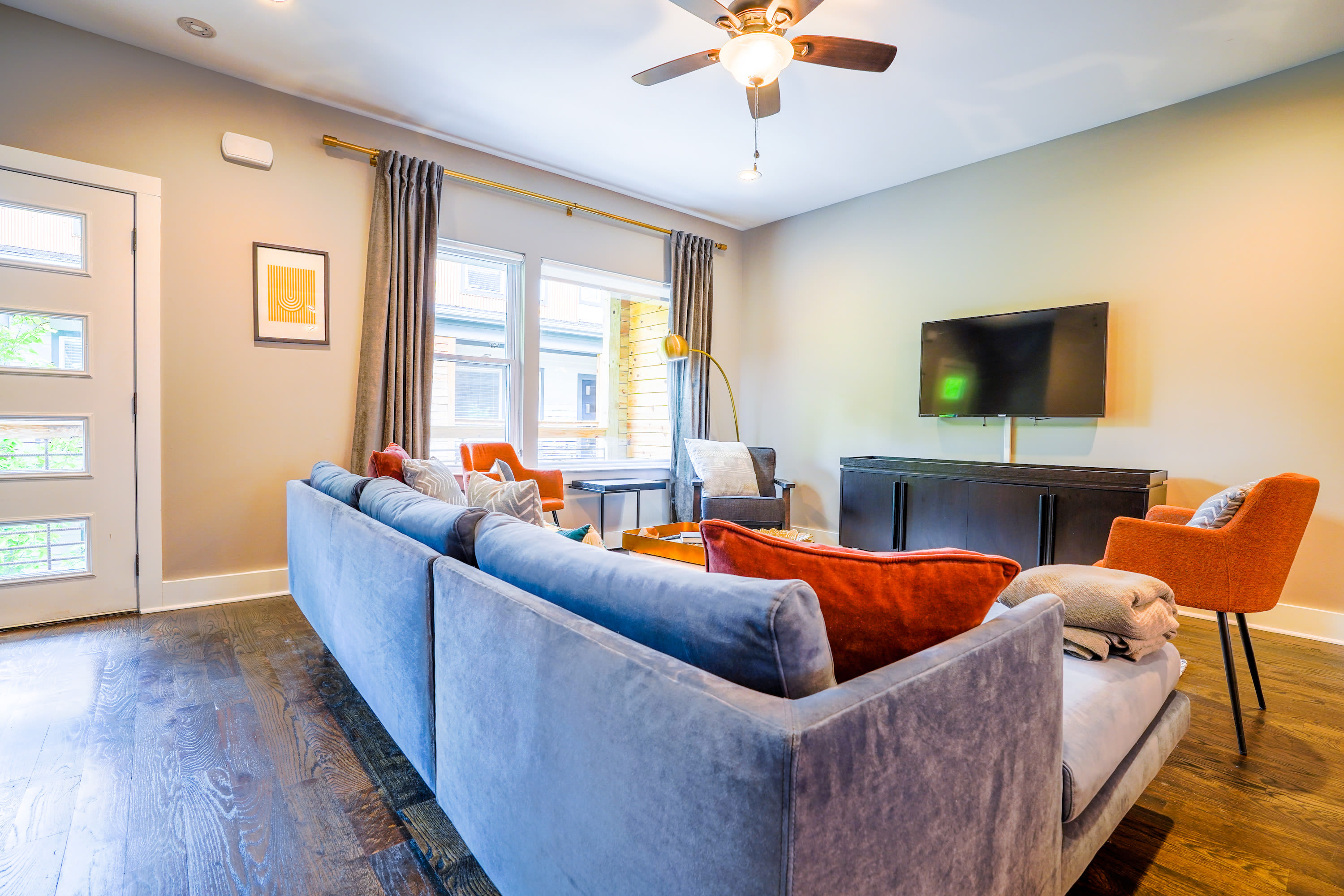 Chic Townhome in Trendy East Nash 6