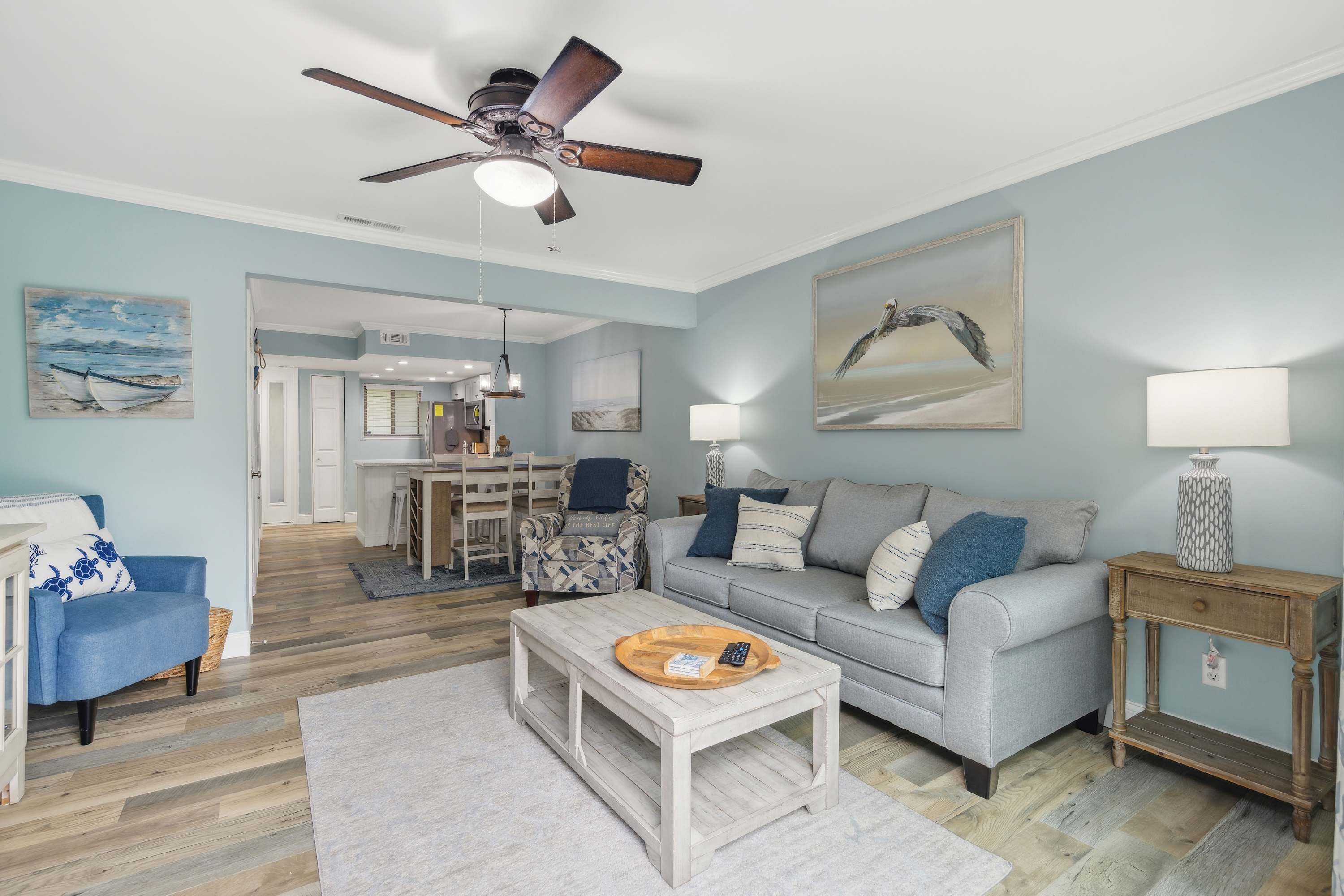 Forest Beach Villa - 2 BDR for 6