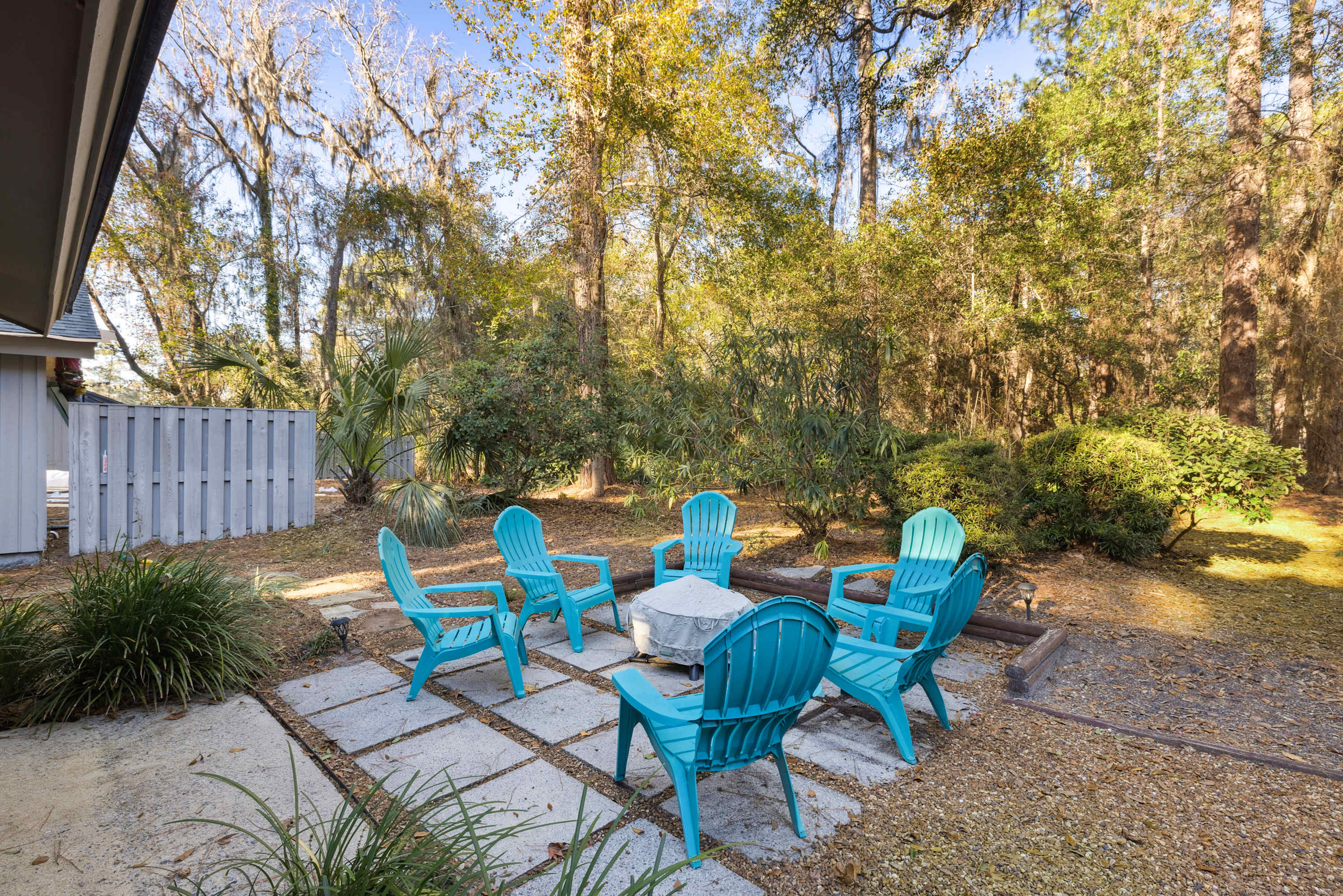 Luxury Home in Desirable Sea Pines! Walk to Beach 4