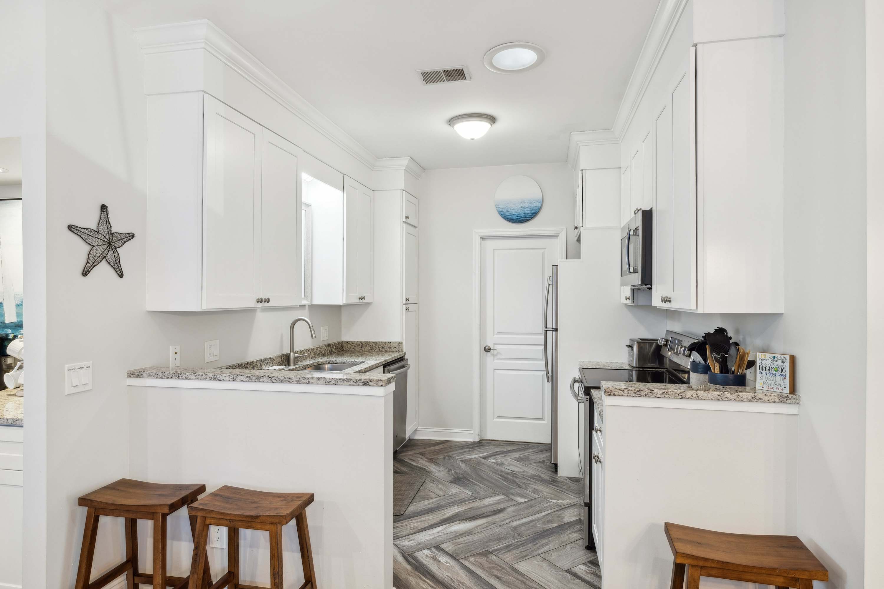 Meals will be made easy in the full kitchen 