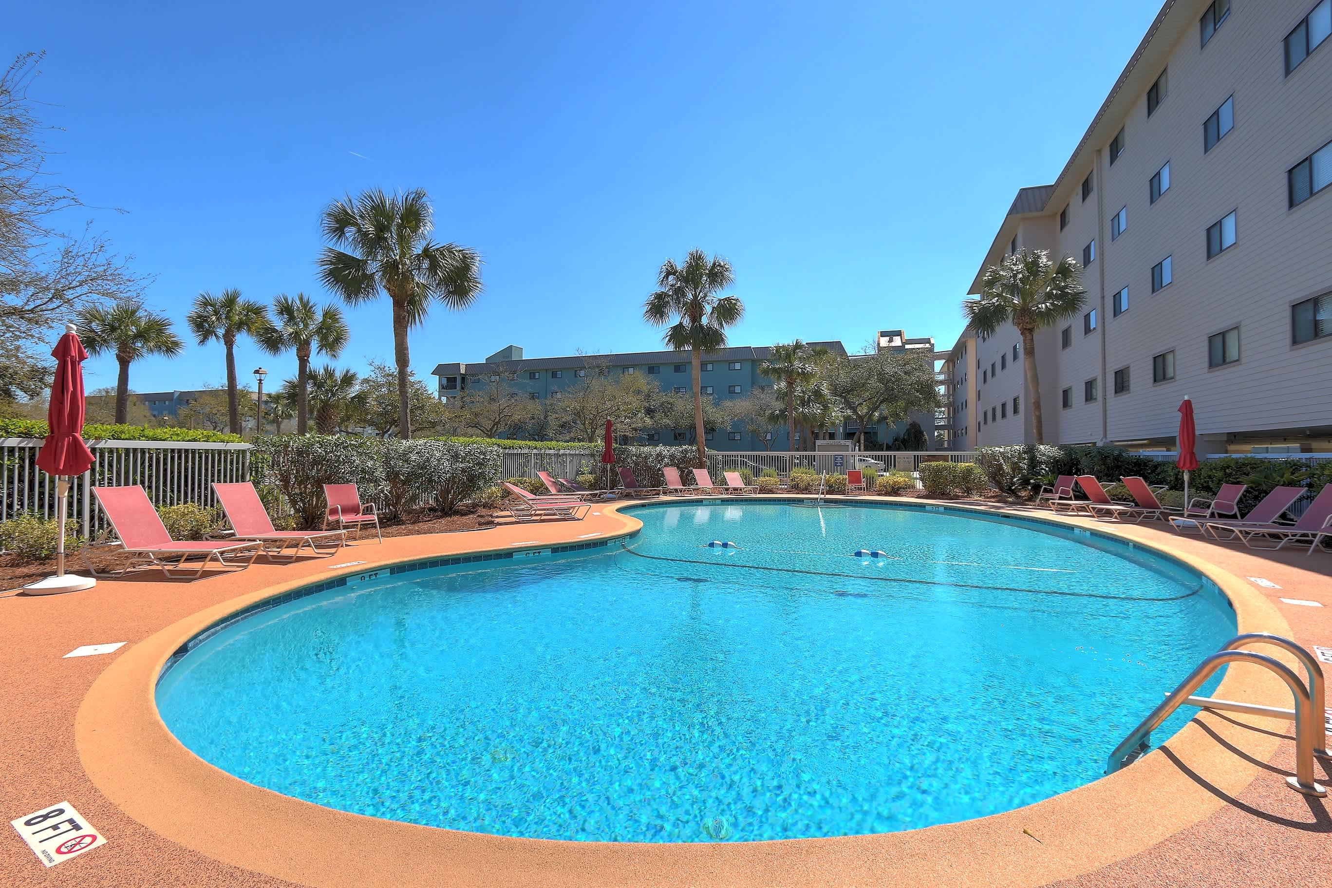 Largest unit in Hilton Head Resort with Washer& Dryer in Unit