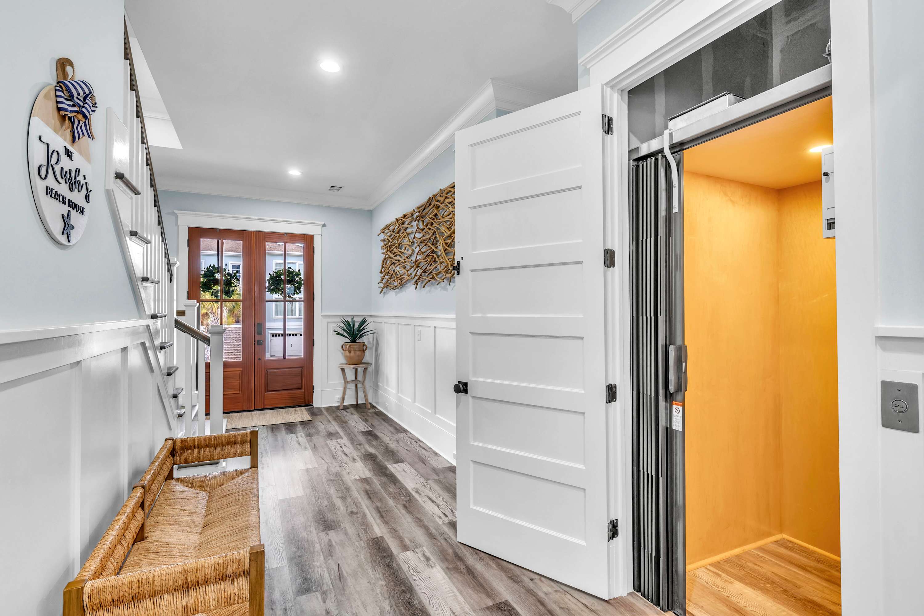 Sandy Beach Retreat – Burkes Beach w/ Private Pool 8