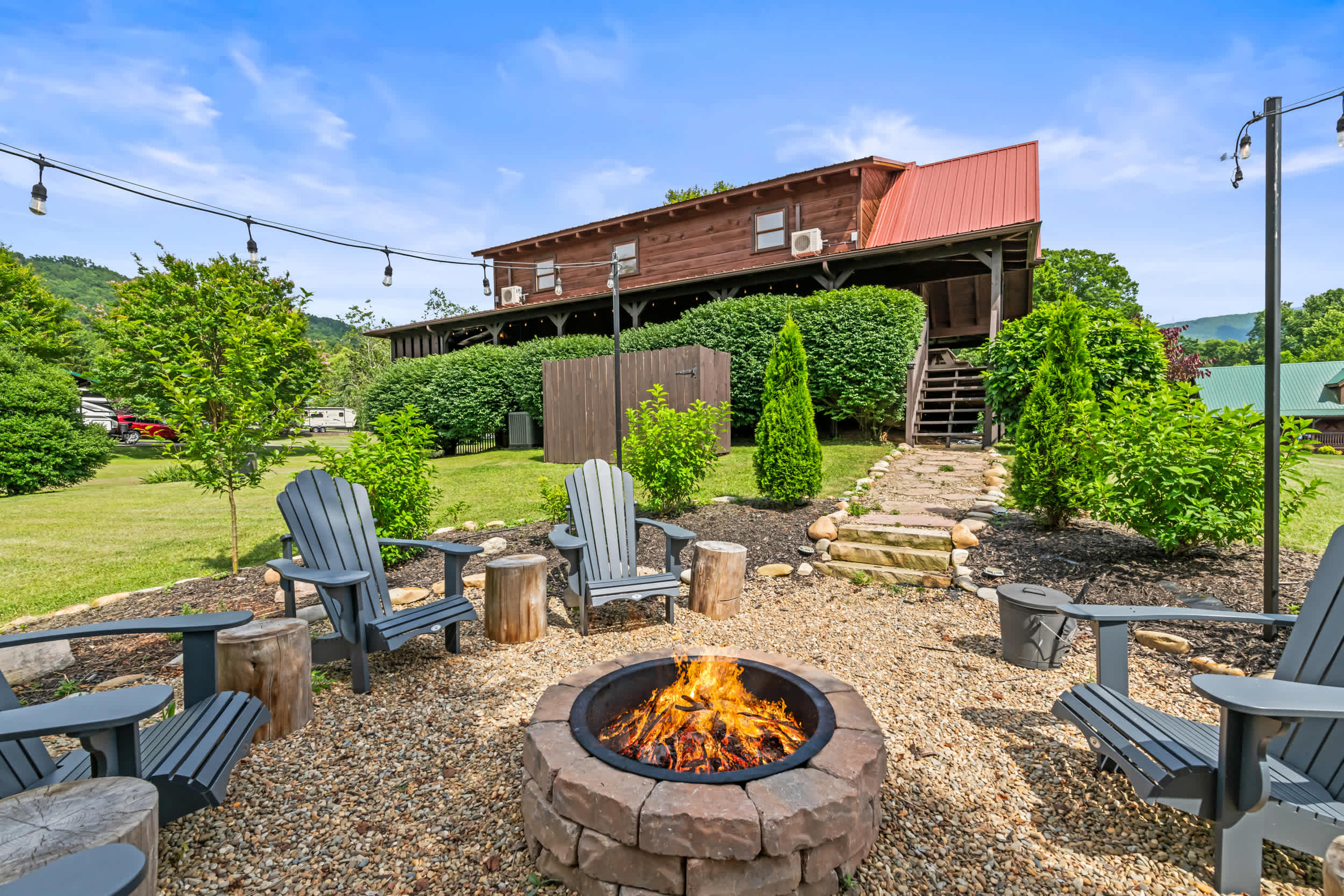 Cabin w Hot Tub, Theater & Games! 5