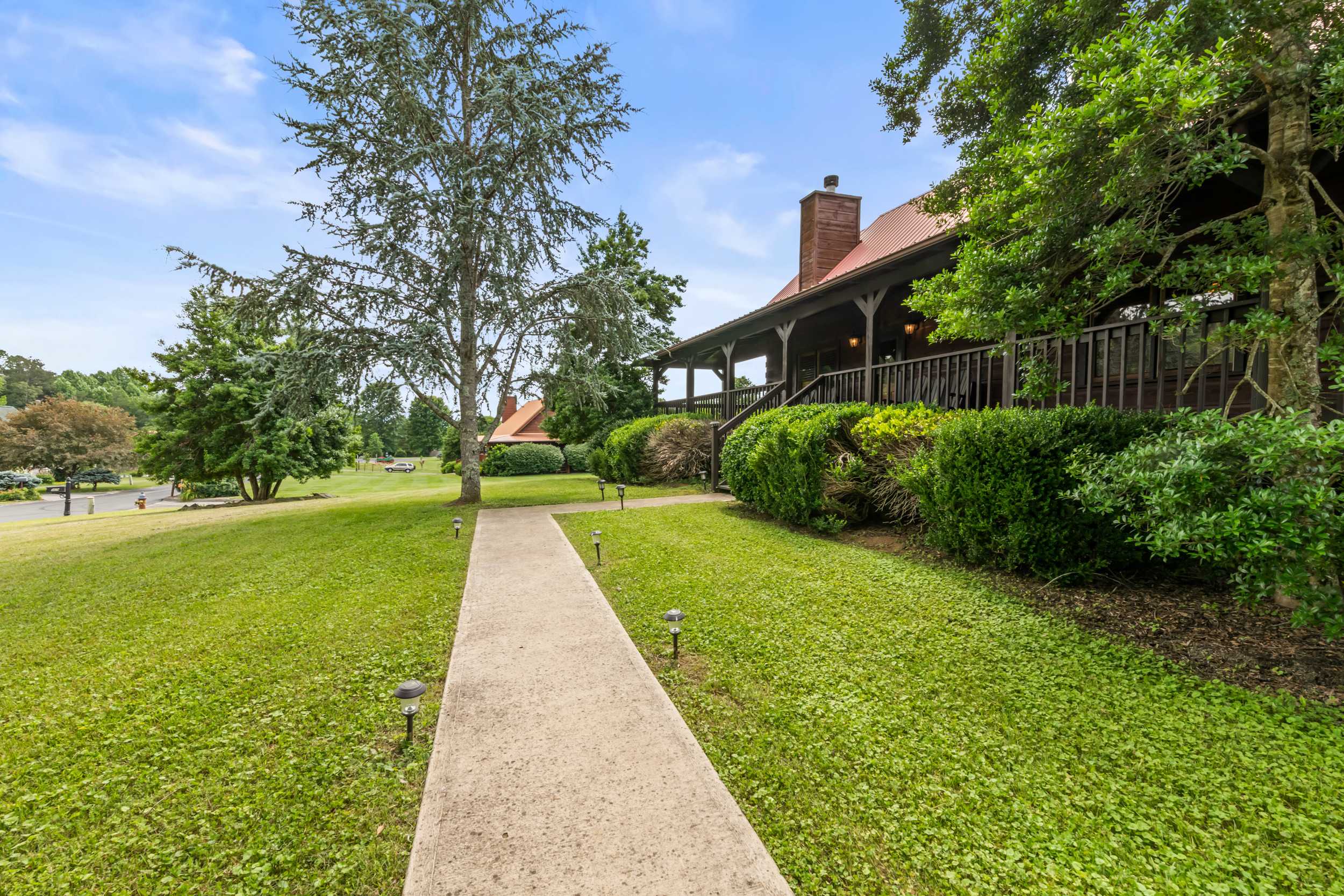 Cabin w Hot Tub, Theater & Games! 8