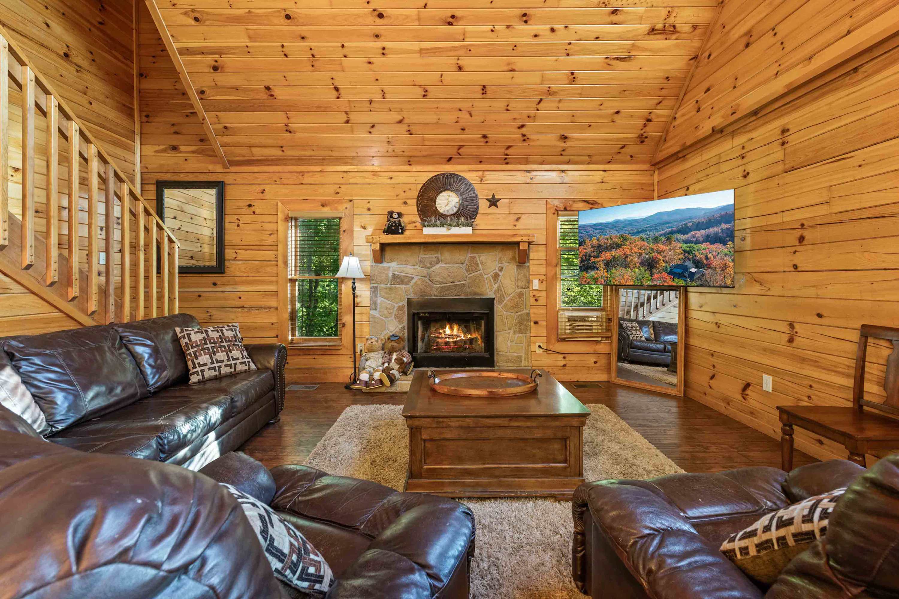 Featured Property Rustic 3br Cabin Near Lake with Hot Tub!