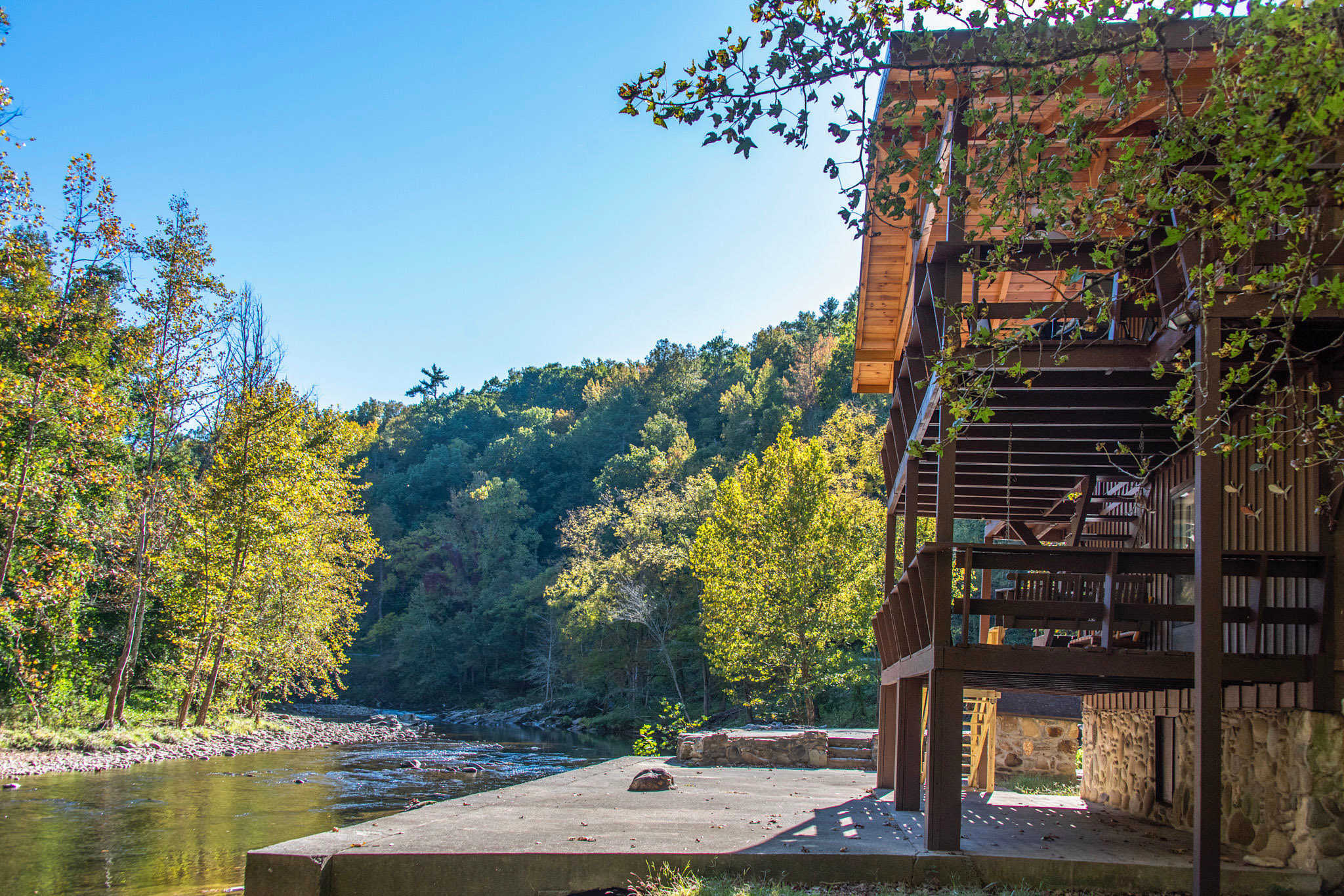Sherwood Forest Resort Rentals, Cabins | Pigeon Forge, TN | Vacasa, image size:2048x1366