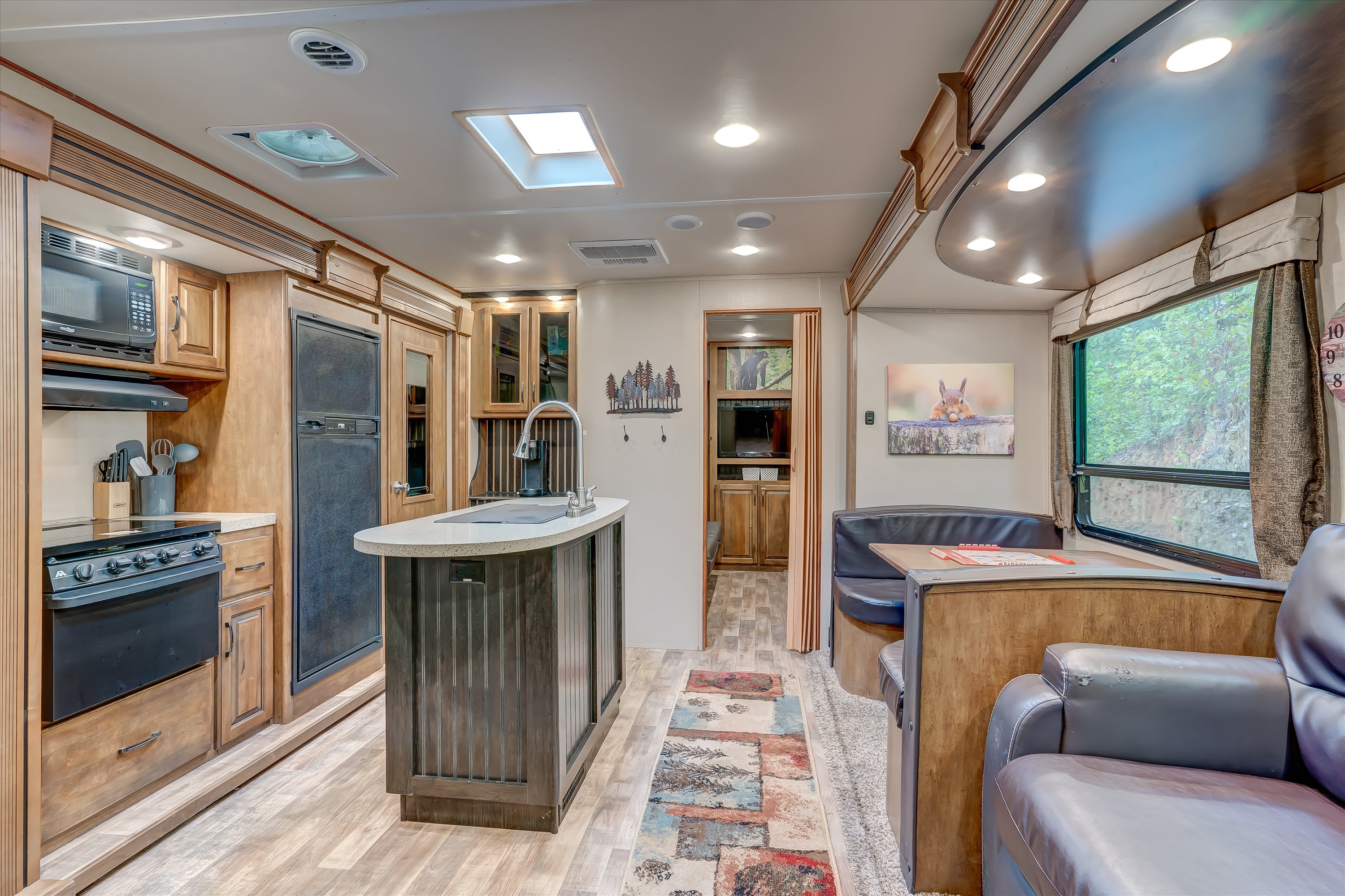 Welcome to JB's Heavenly Hideaway