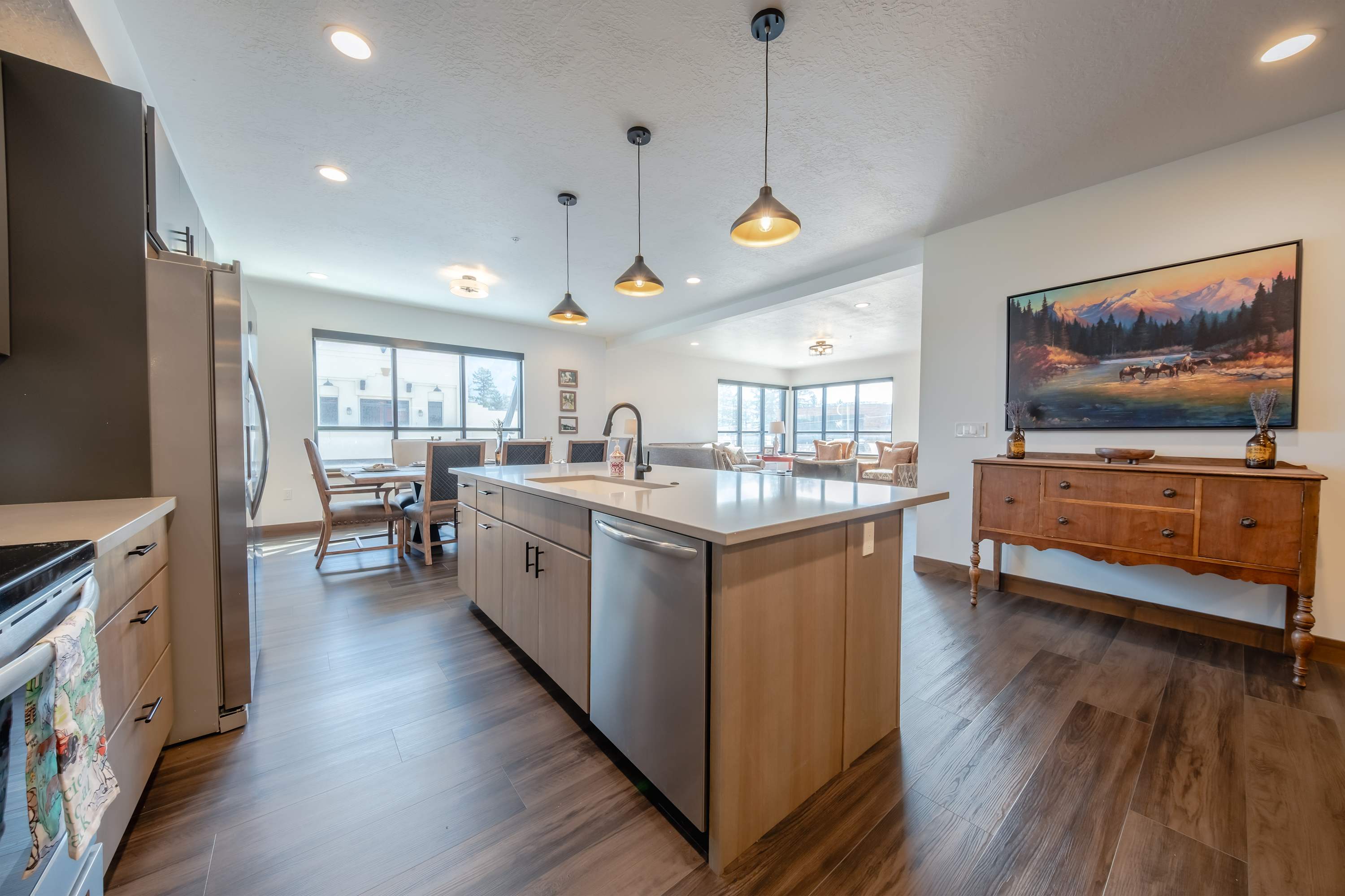 Columbia Falls Downtown Condo 8