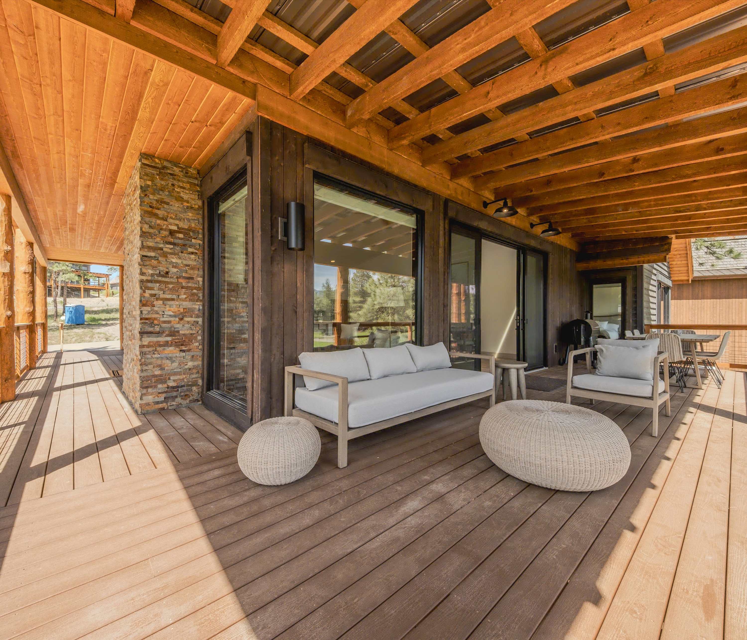 Home on the 10th Hole – Incredible Views & Hot Tub 6