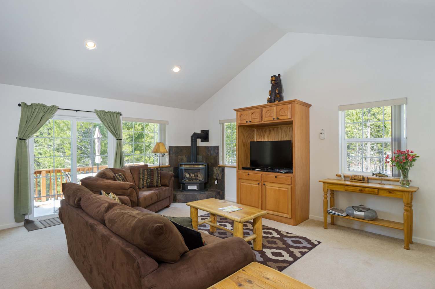 Moonlight Ridge - 30plus Day Vacation Home Rental 5