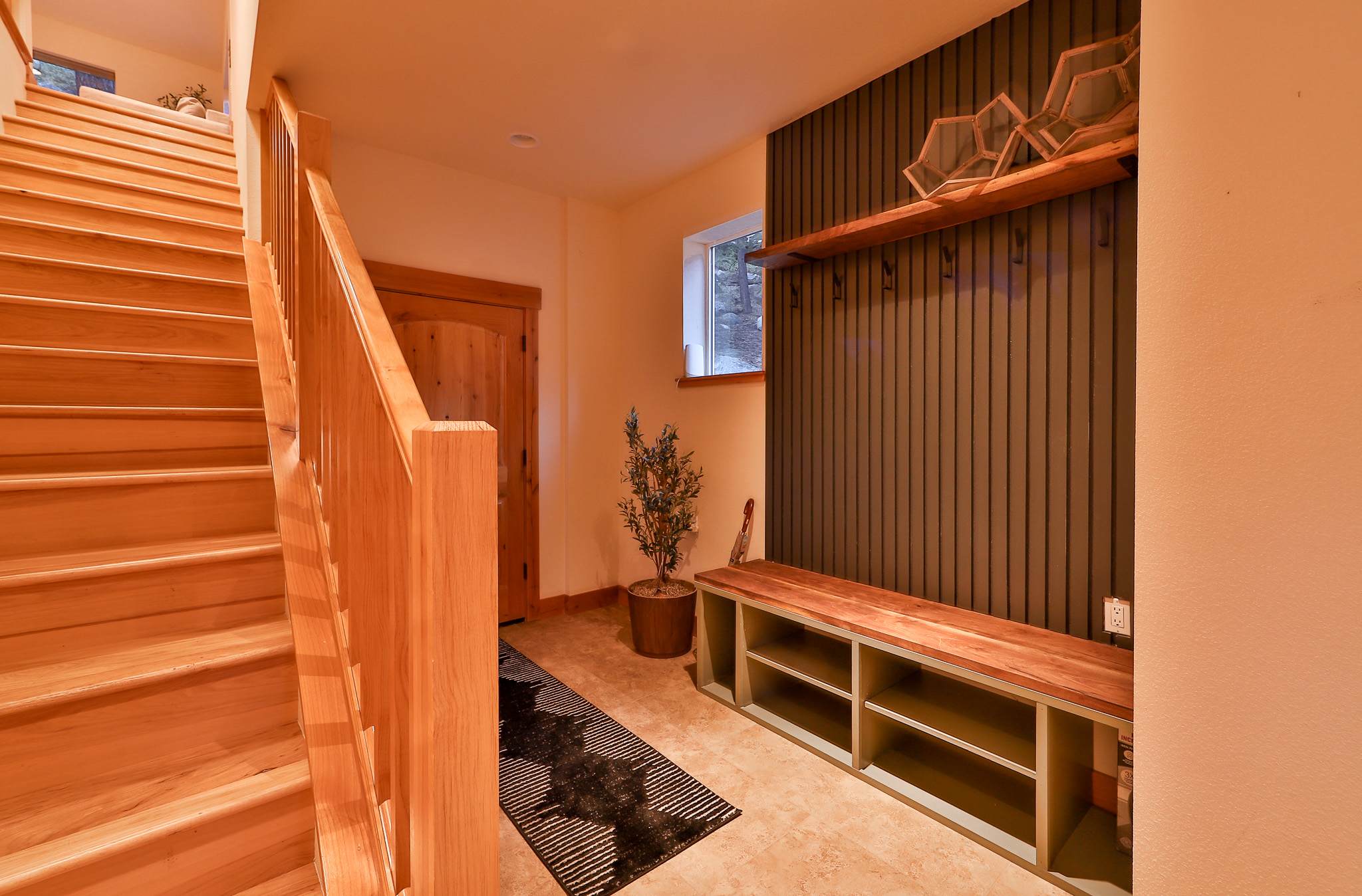 The Elevator House - Sleeps 10! 6