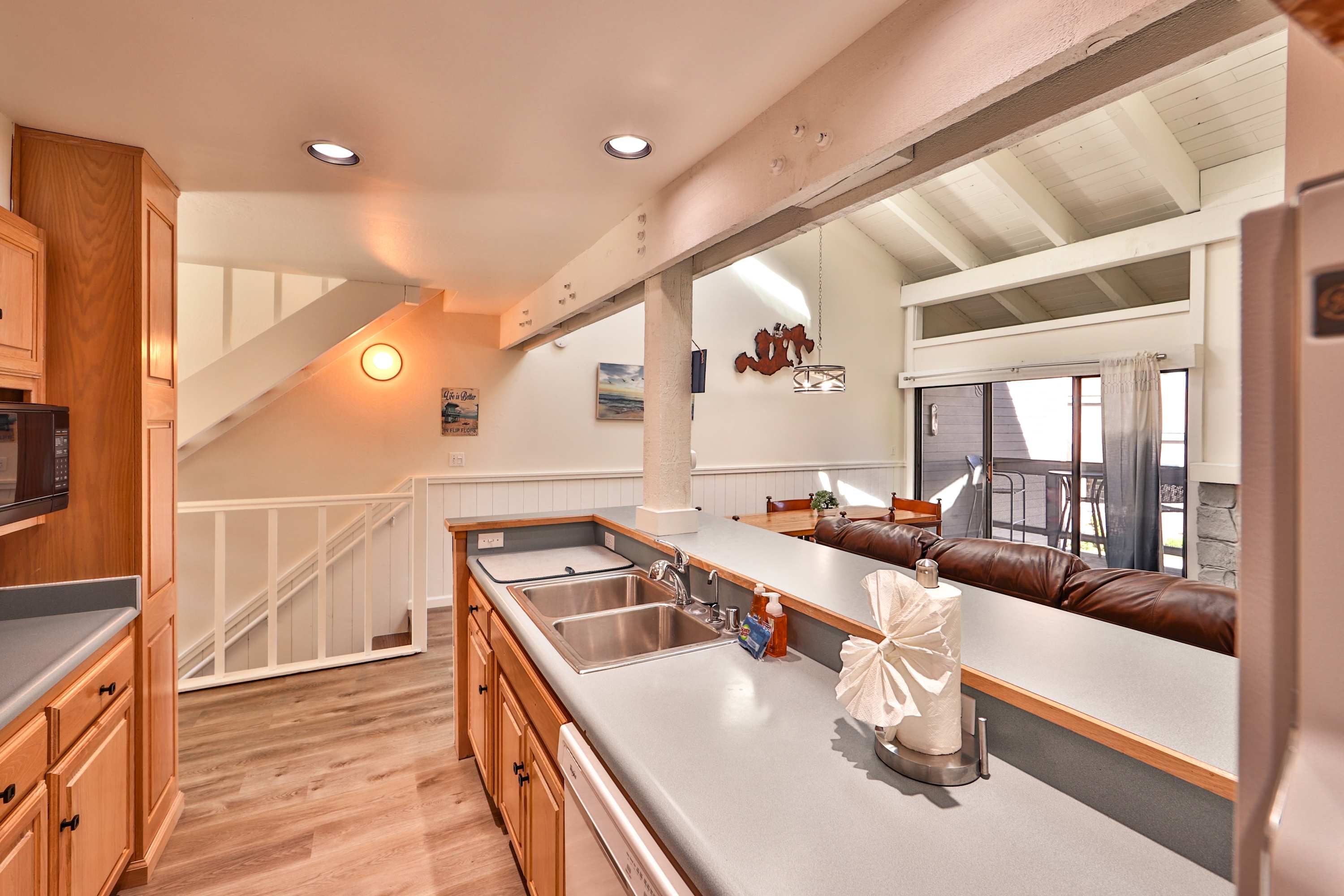 Lakeland Escape - Unbeatable Location + Amenities 7