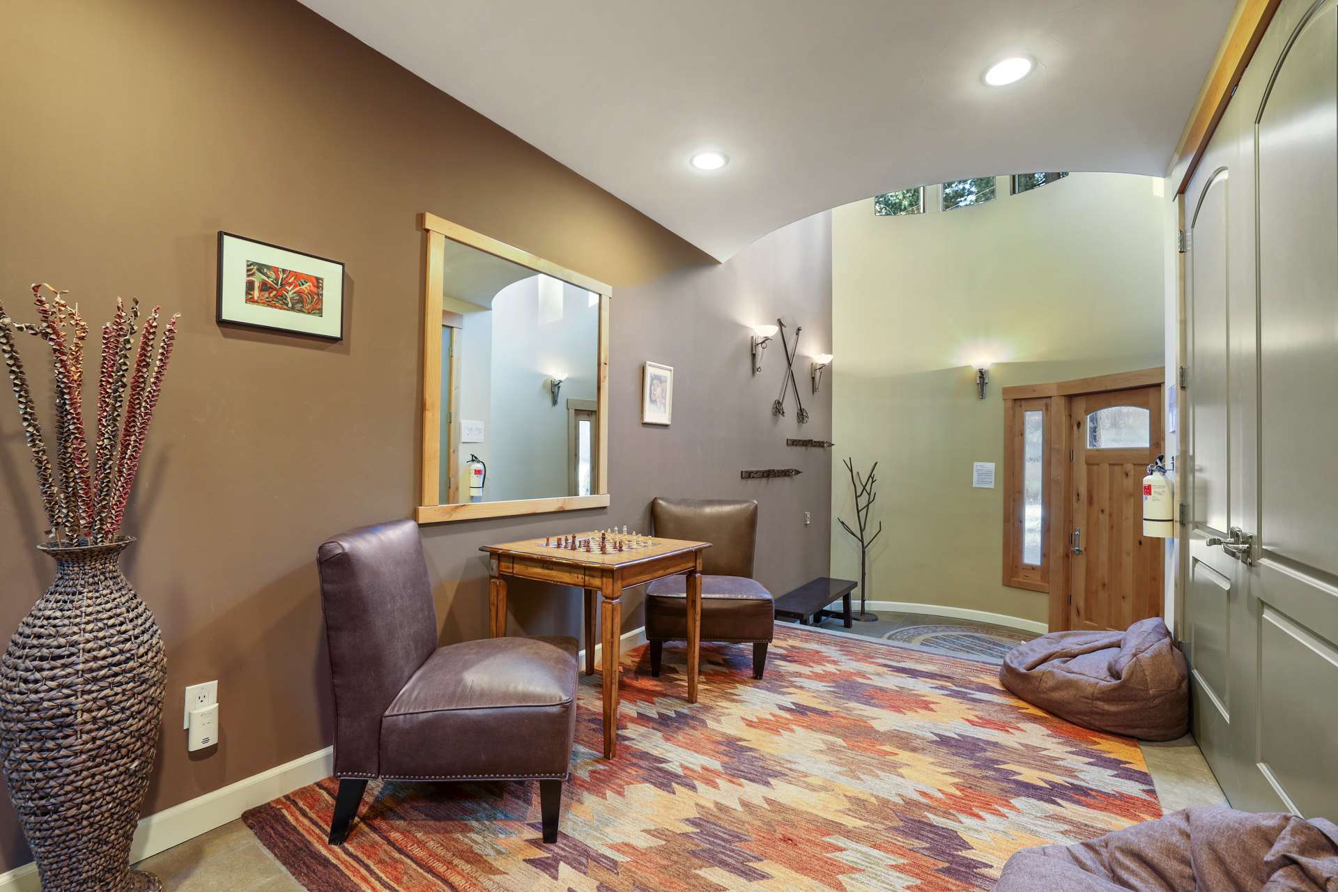 Heavenly Mountain Chalet - Skiing, Pets, Hot tub 4