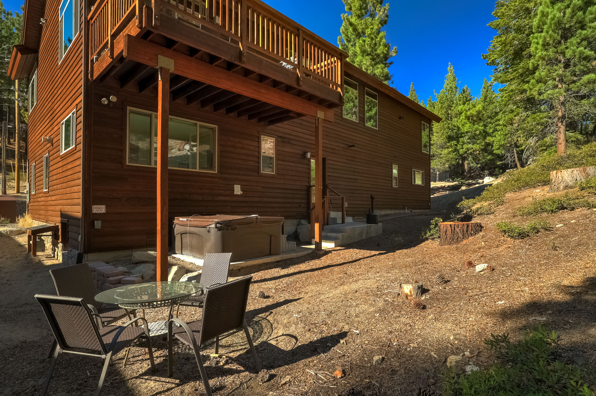Heavenly Mountain Chalet - Skiing, Pets, Hot tub 7