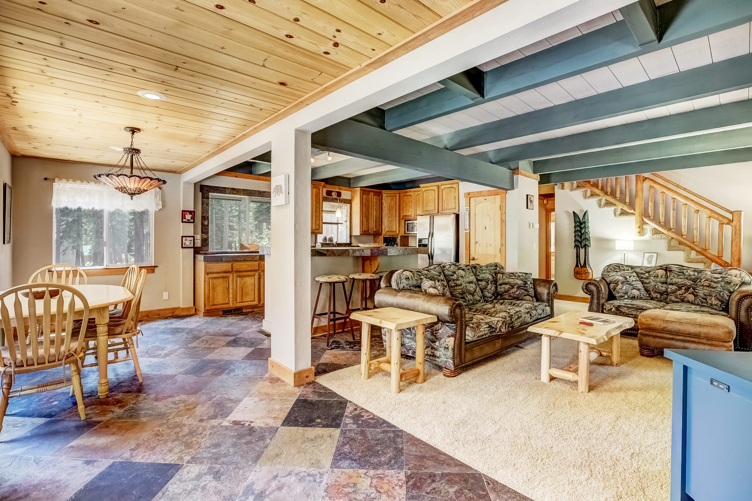 Bear Pause 4BR - Large Deck & Balcony 5