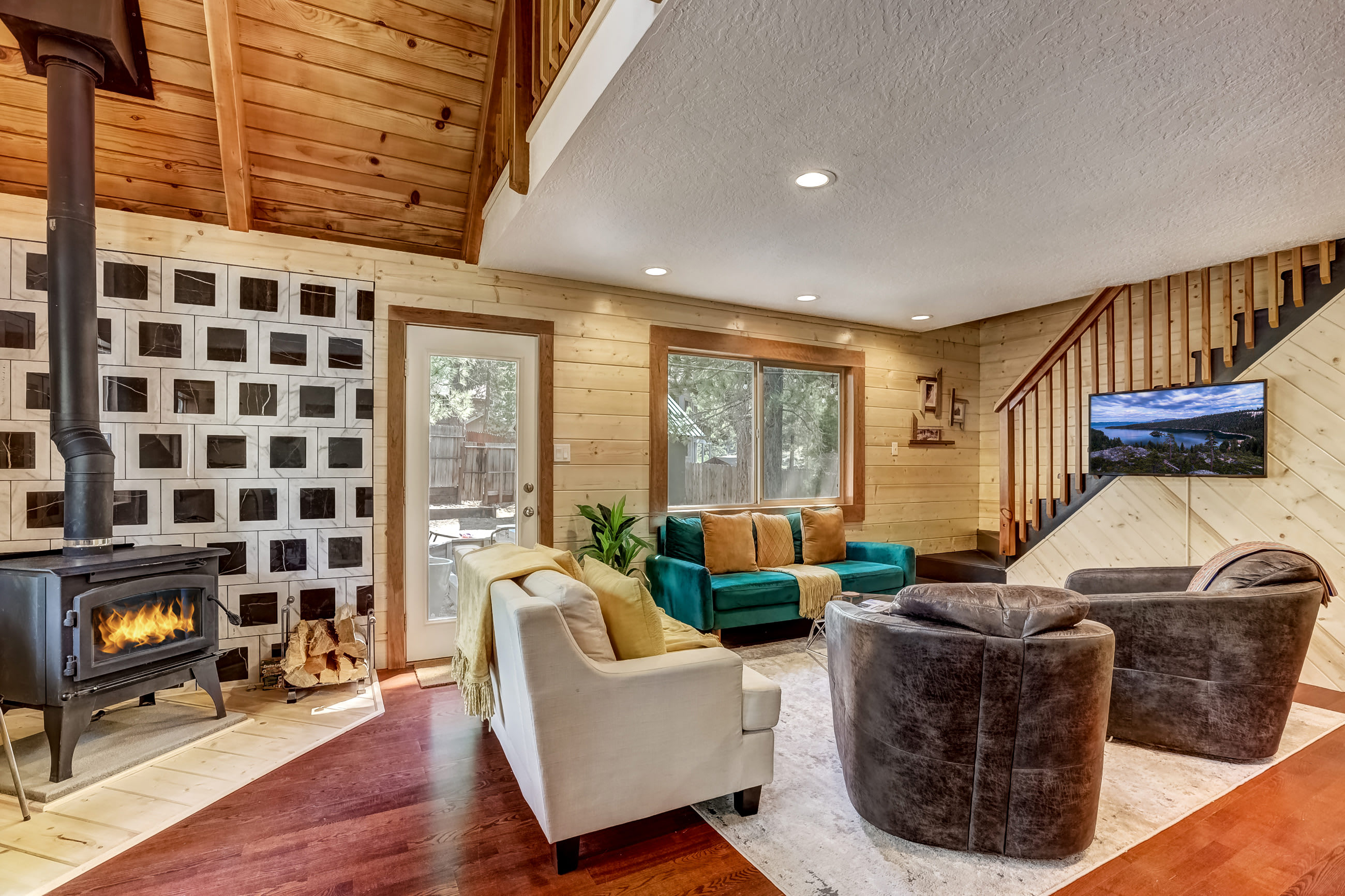 Rustic Haven - Hot tub & Pet friendly