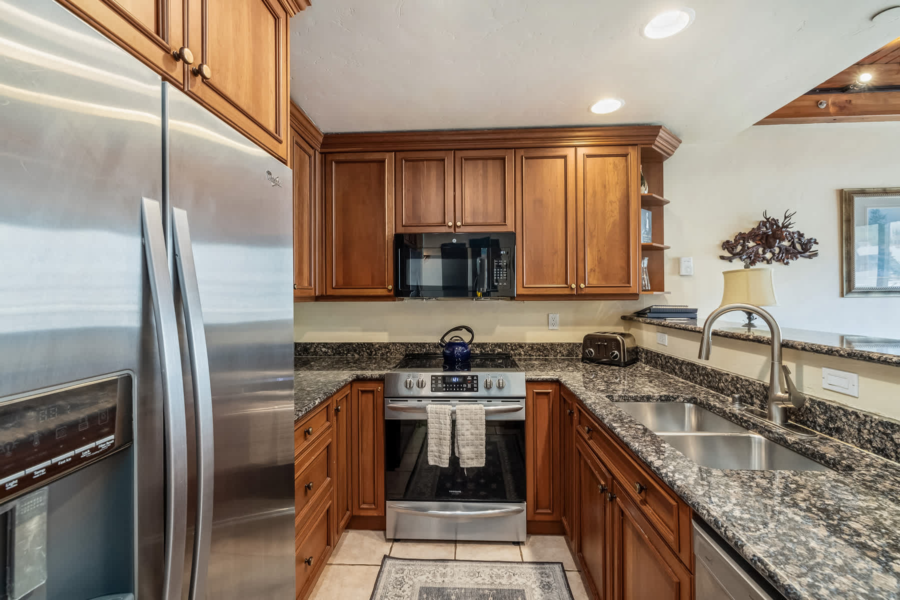 Prepare your favorite meals in the full kitchen 