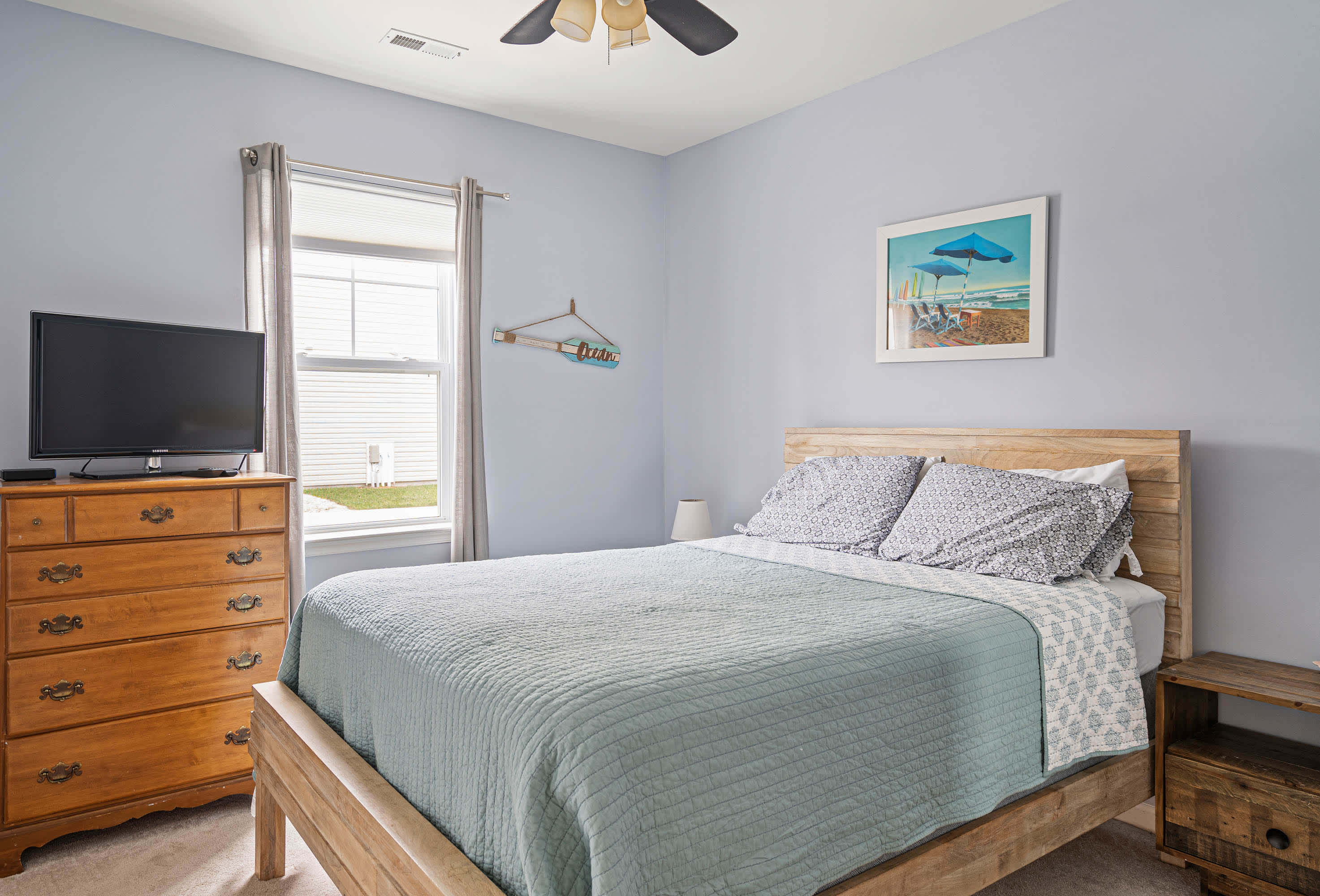 Grande Getaway - Walking Distance to the Beach 4