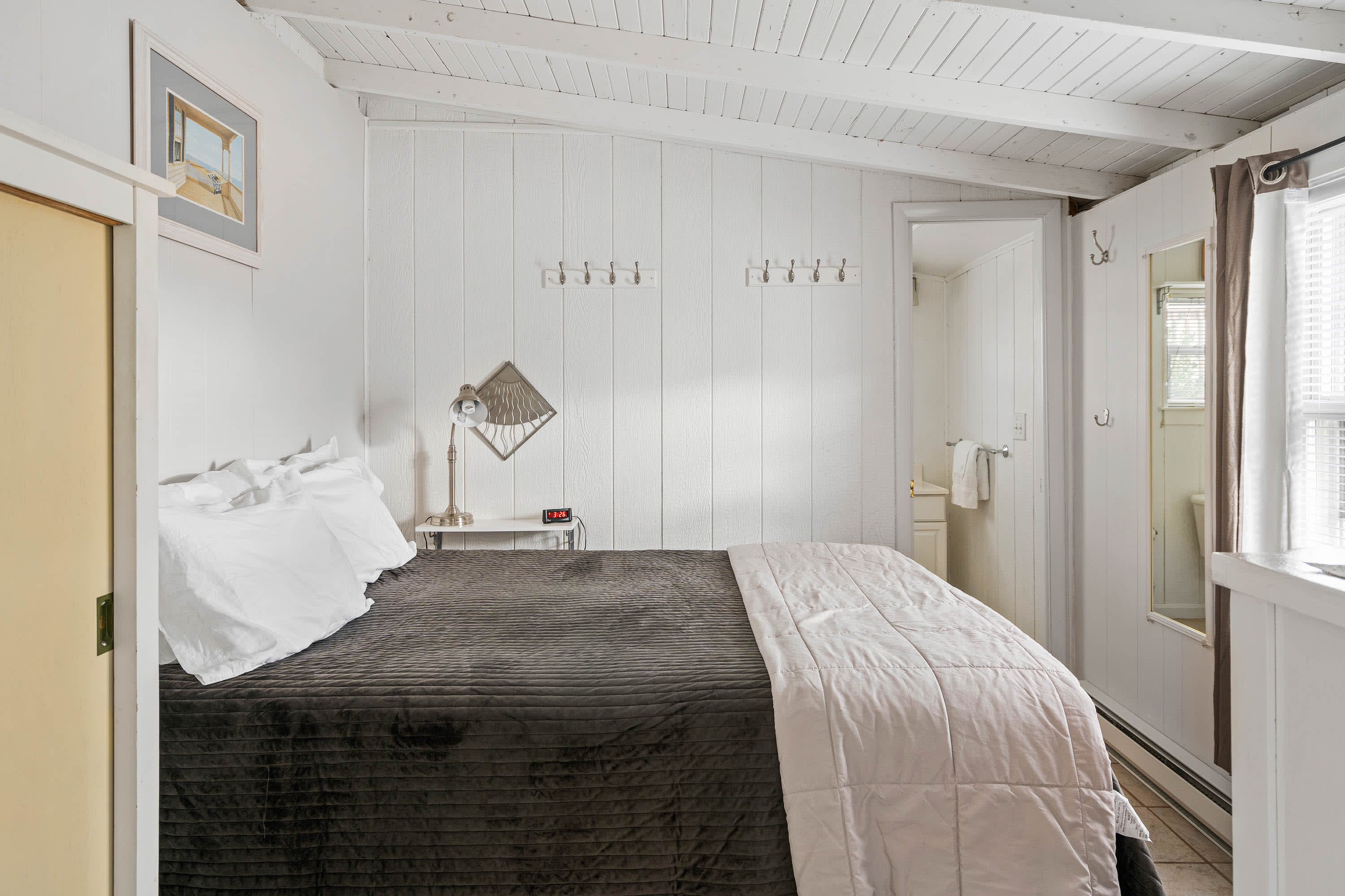 Bedroom #1 Queen with En-Suite