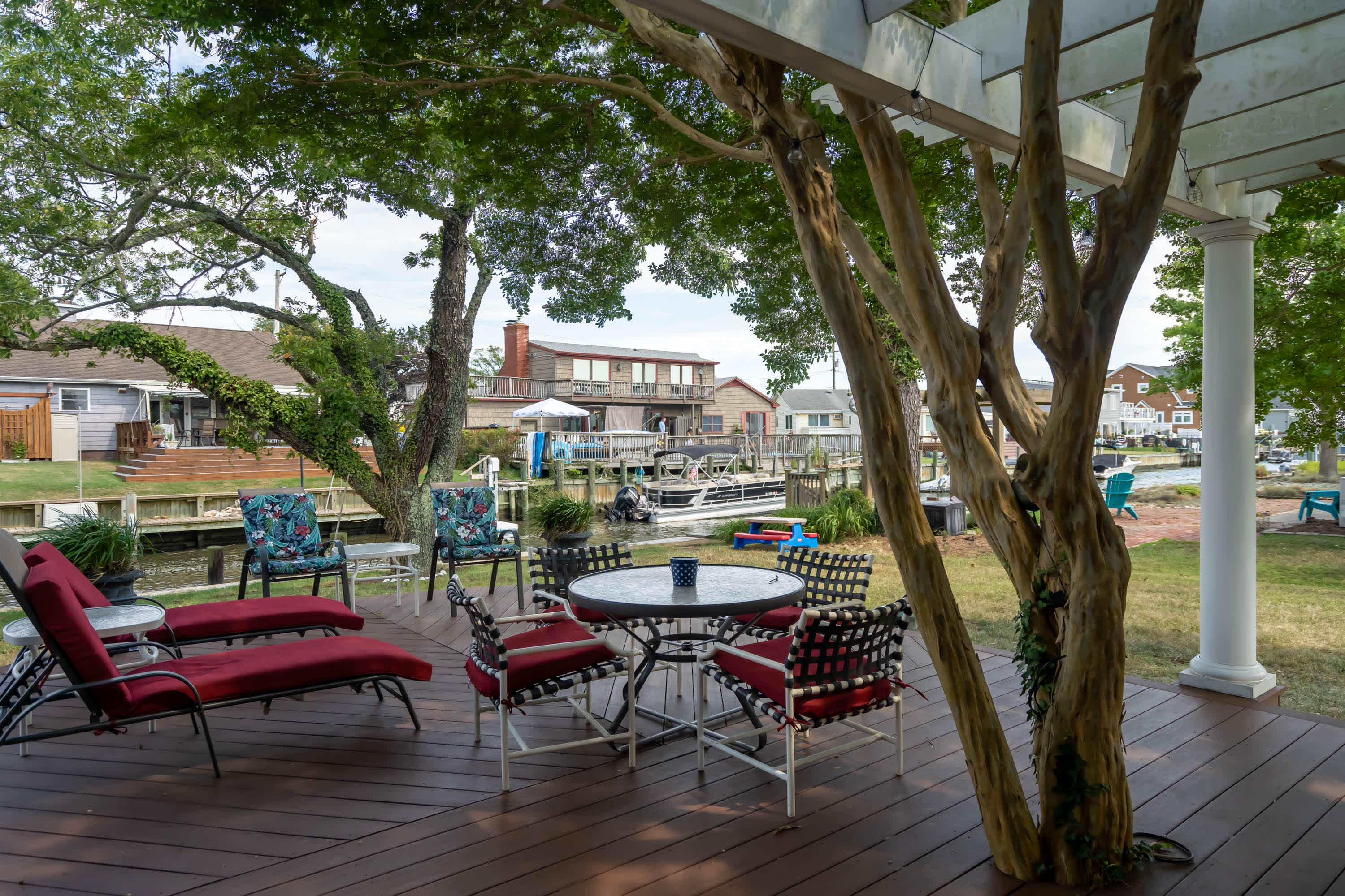 Bayfront to Beach Beauty - Access to bay | Photo 2