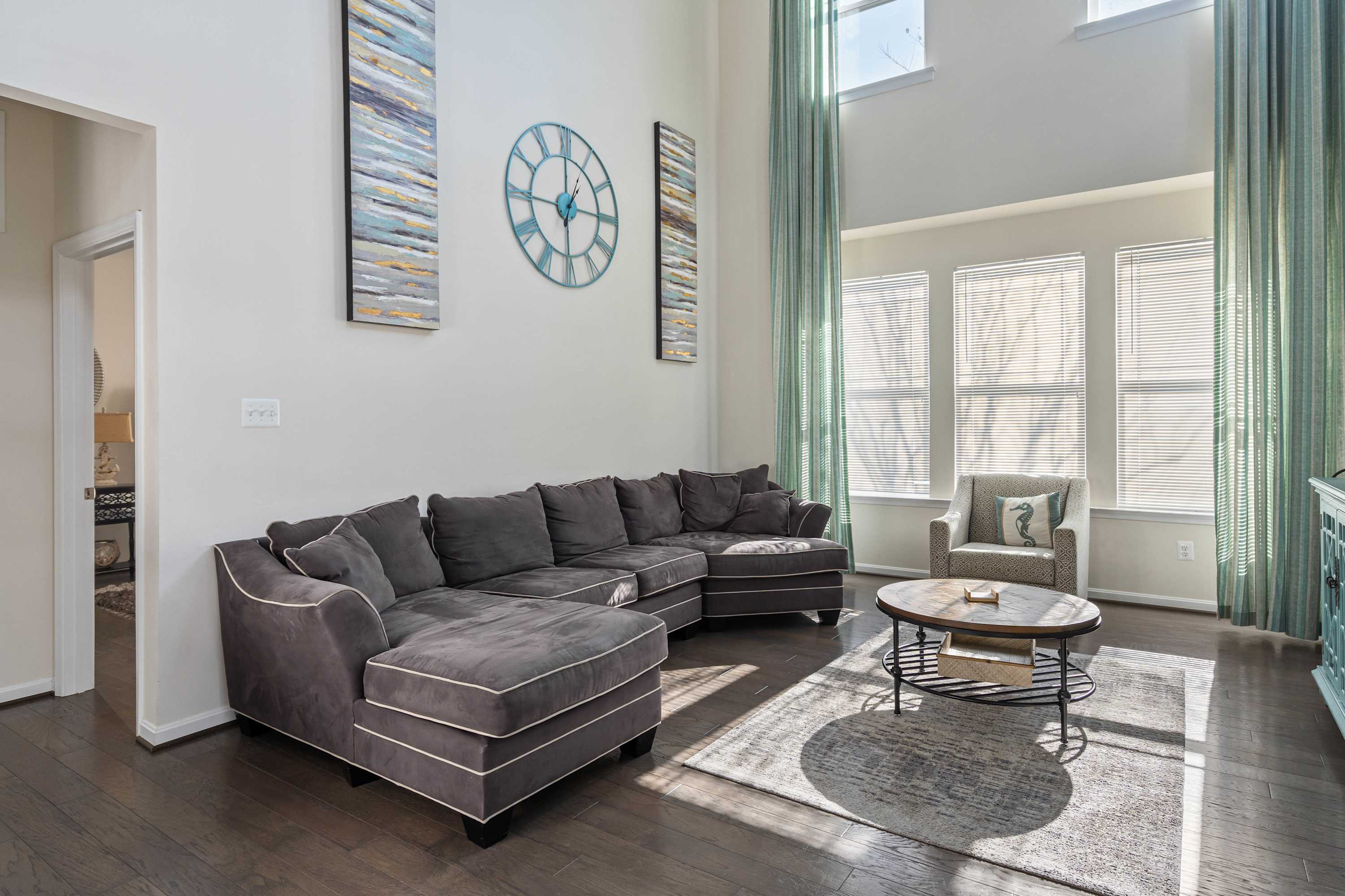 Ocean View Beach Club - Bennetts 7