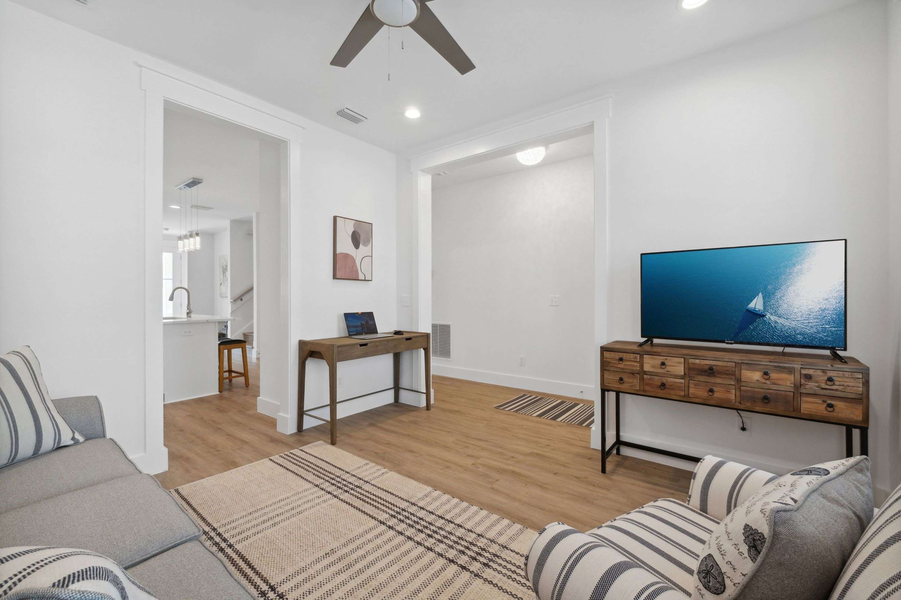 Blissful Getaway 4 BDR Whole Home with Heated Pool! 8