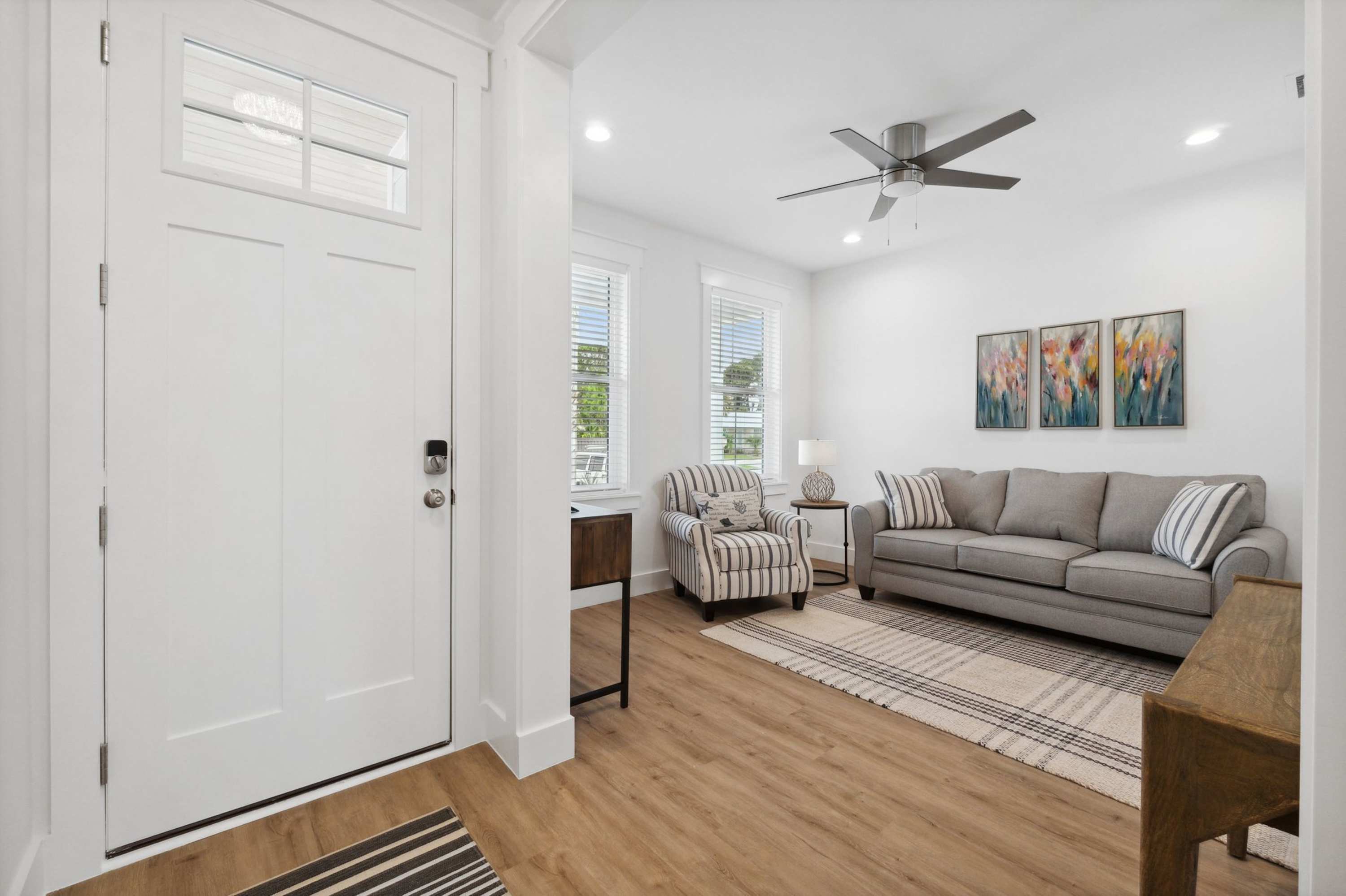 Blissful Getaway 4 BDR Whole Home with Heated Pool! 6