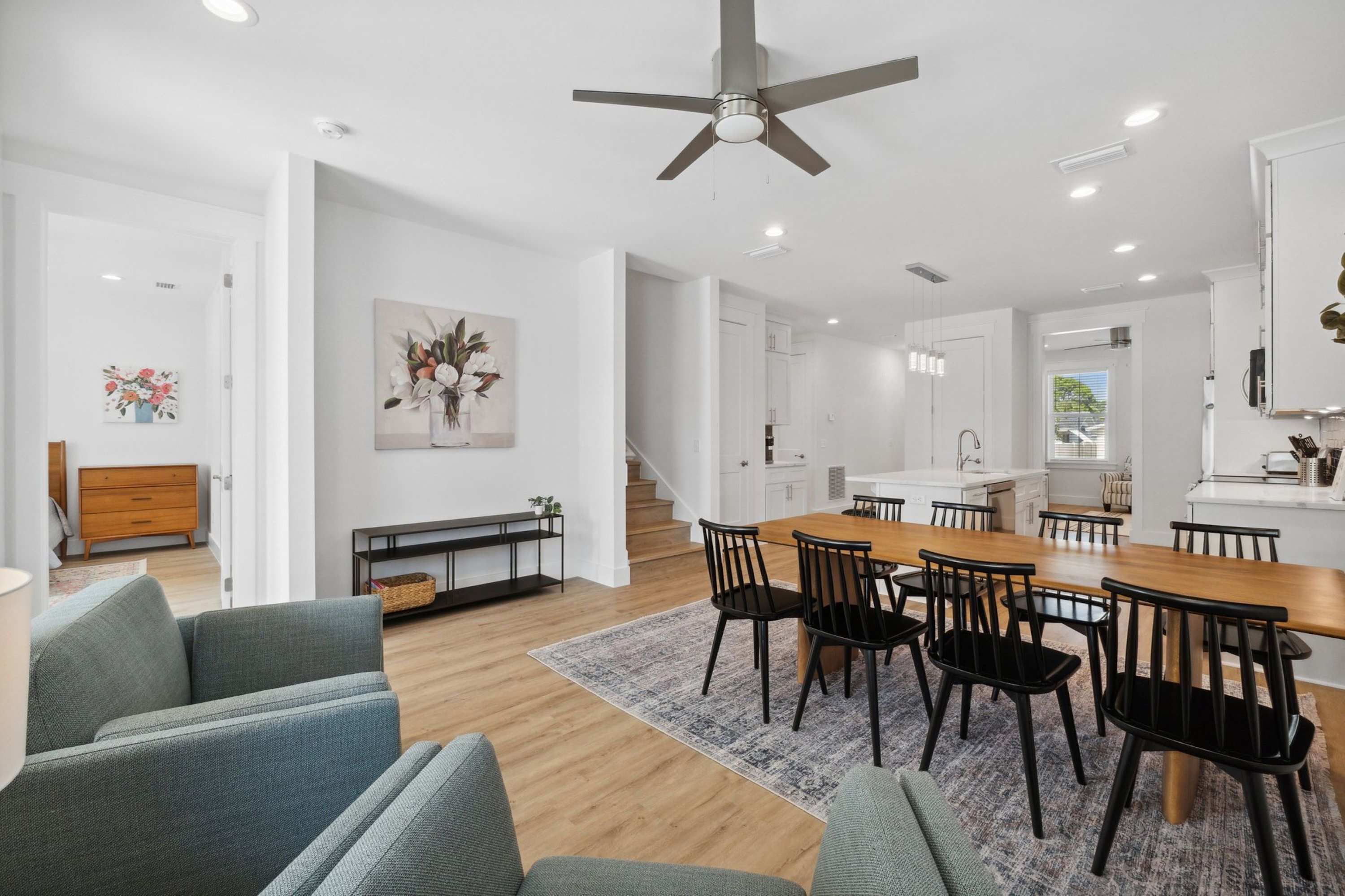 Blissful Getaway 4 BDR Whole Home with Heated Pool! 2