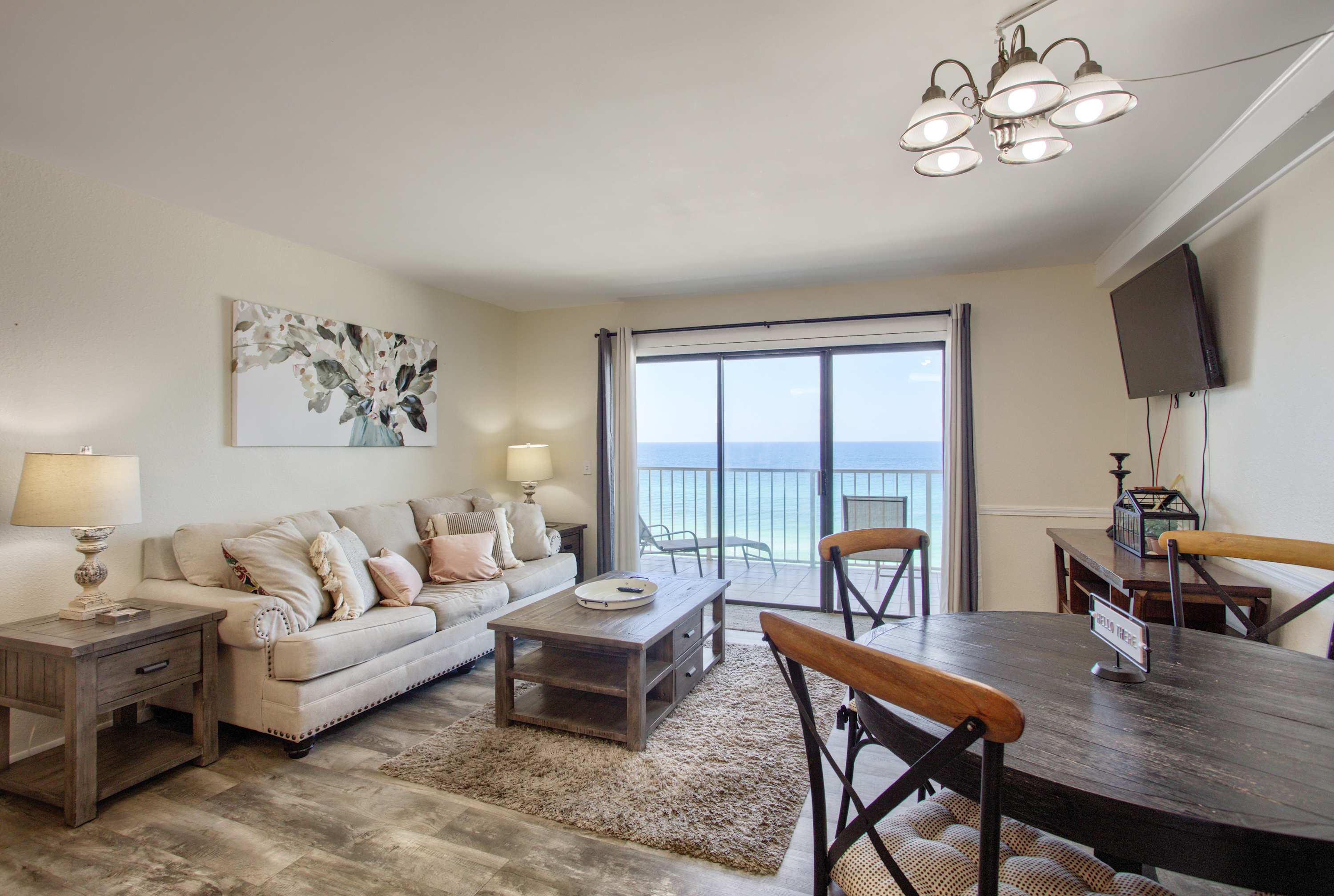 Ocean View Retreat - Beachfront Bliss