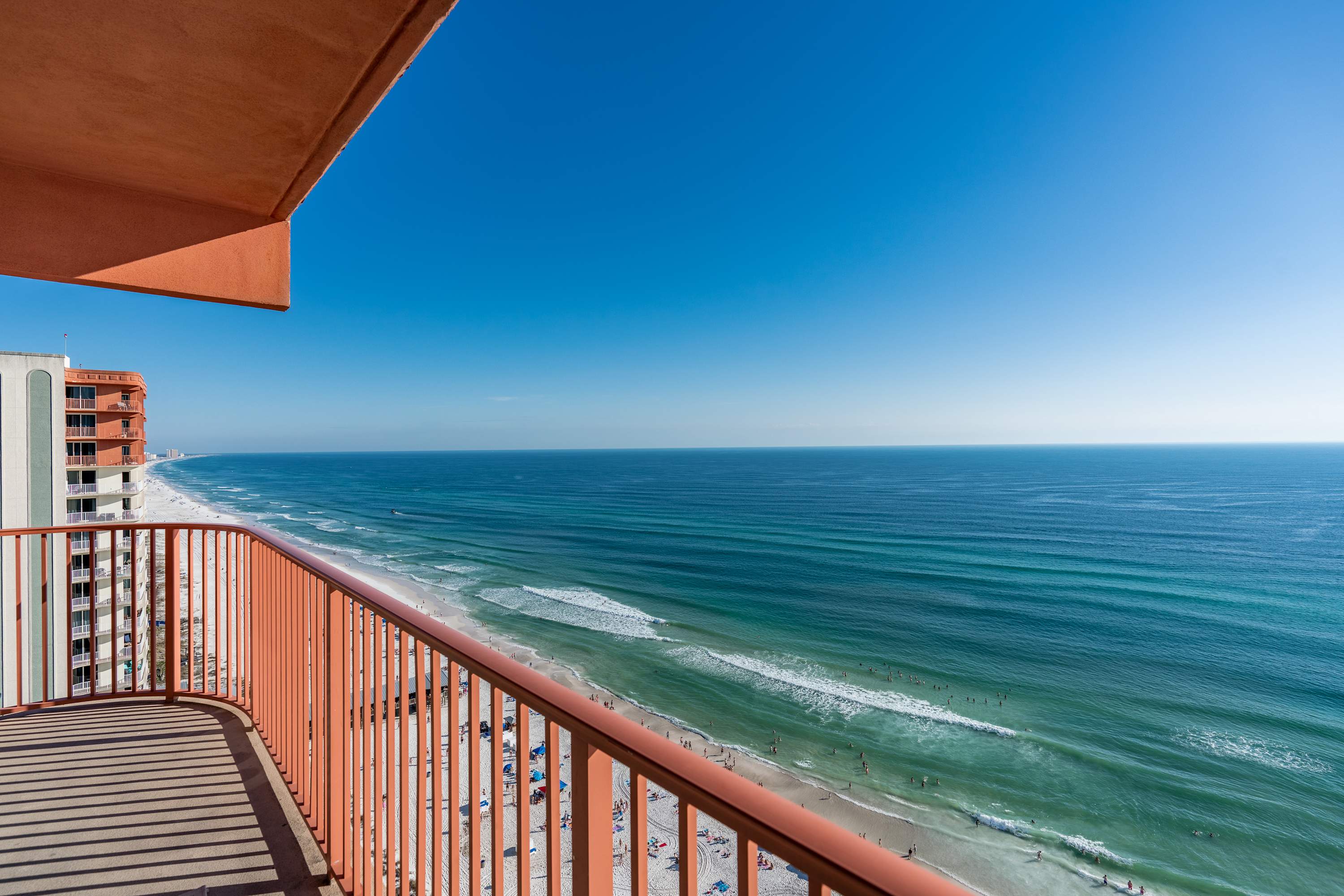 Sunset Shores - Oceanfront Condo Bliss