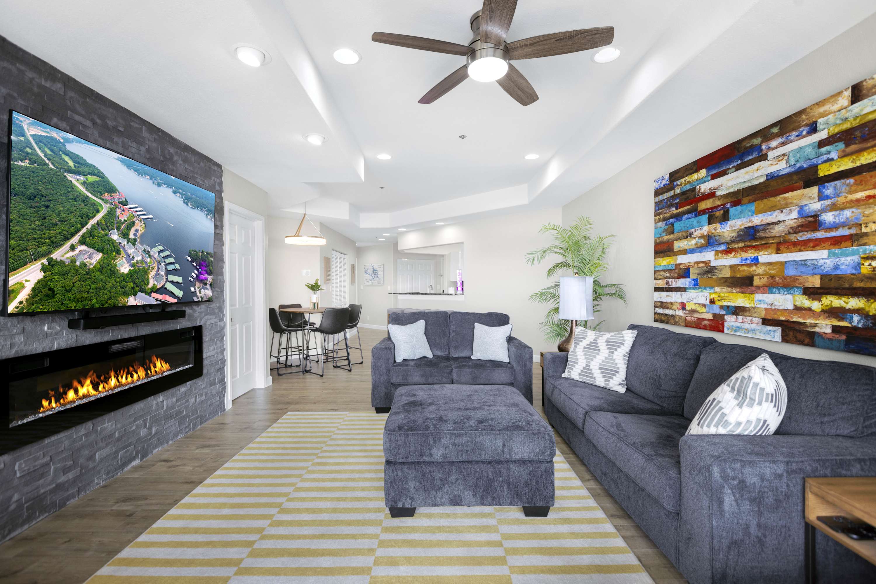 Emerald Bay Oasis - Sleeps 6! 6