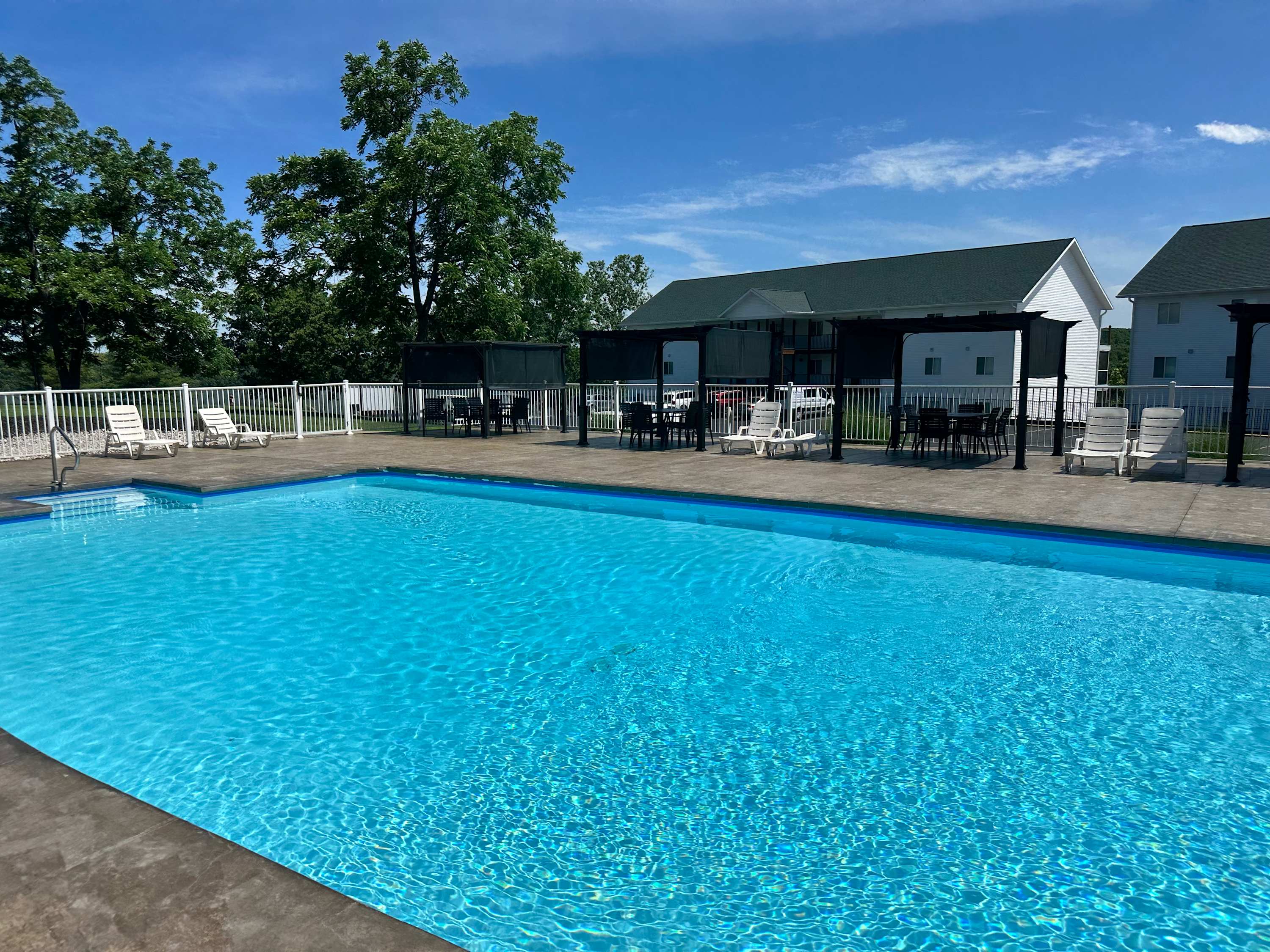 Family Lakefront Oasis - Picture Perfect Retreat! 4