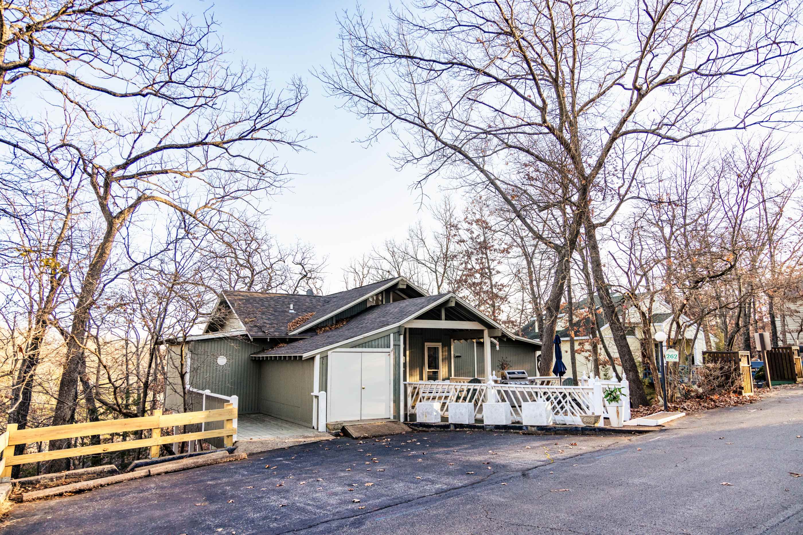 Serenity Now - Quiet 4 BDR in Tan-Tar-A Estates! 6