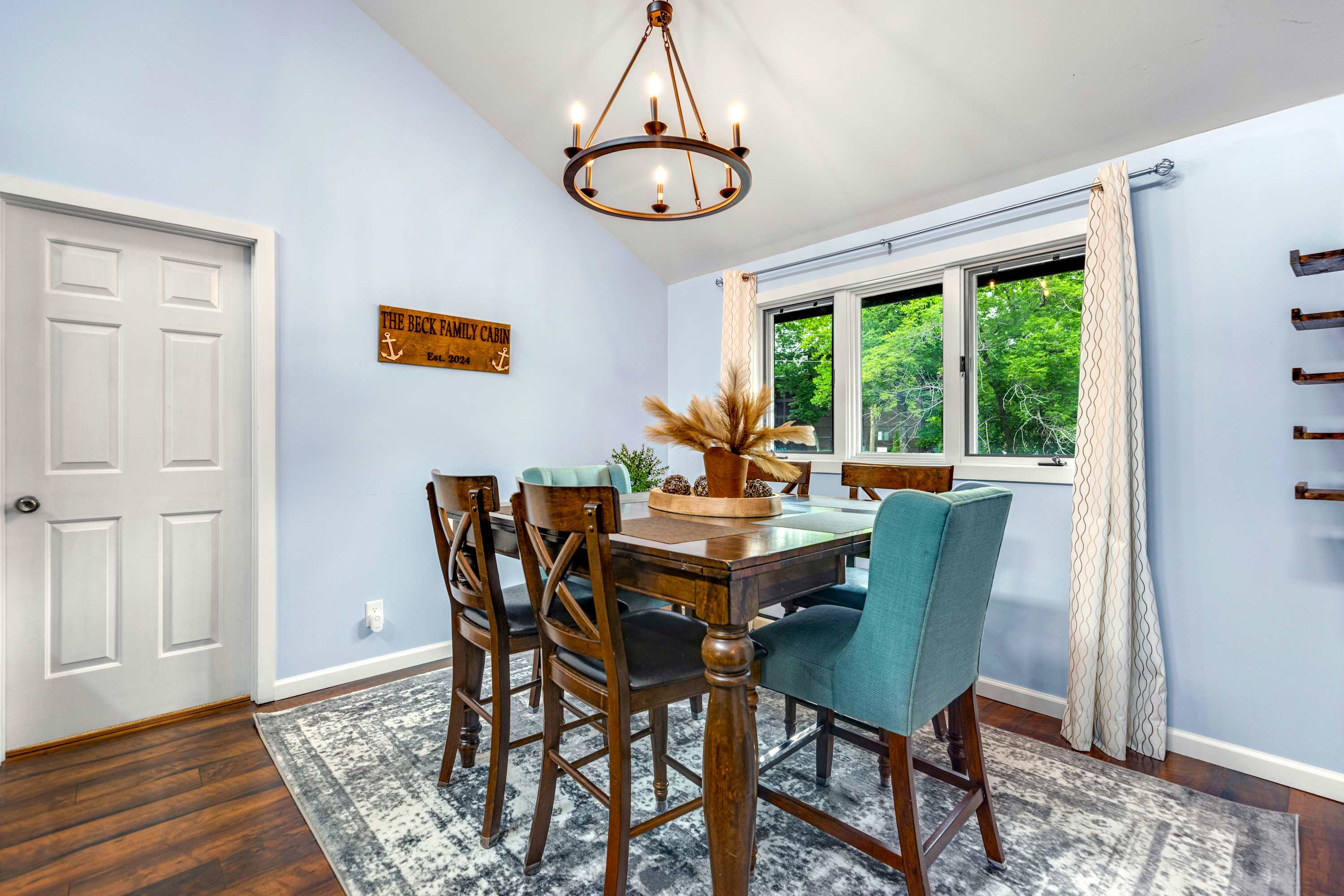 Ozark Escape - Enjoy Resort-Style Fun 6