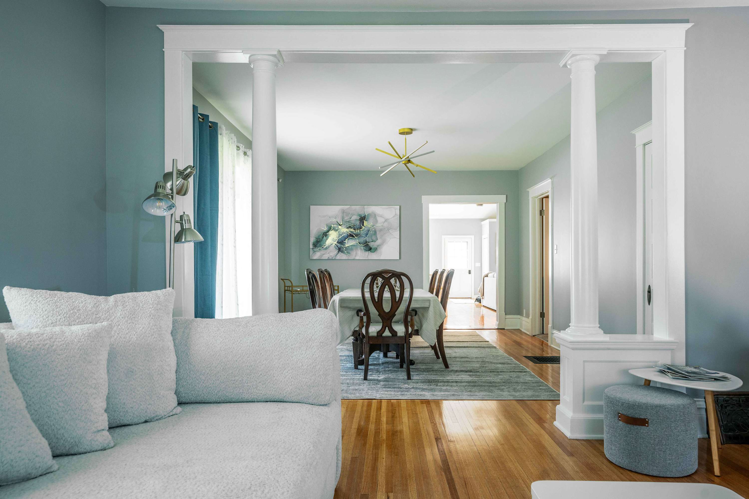 Maplewood Manor - Chic 6 BDR Downtown Walworth