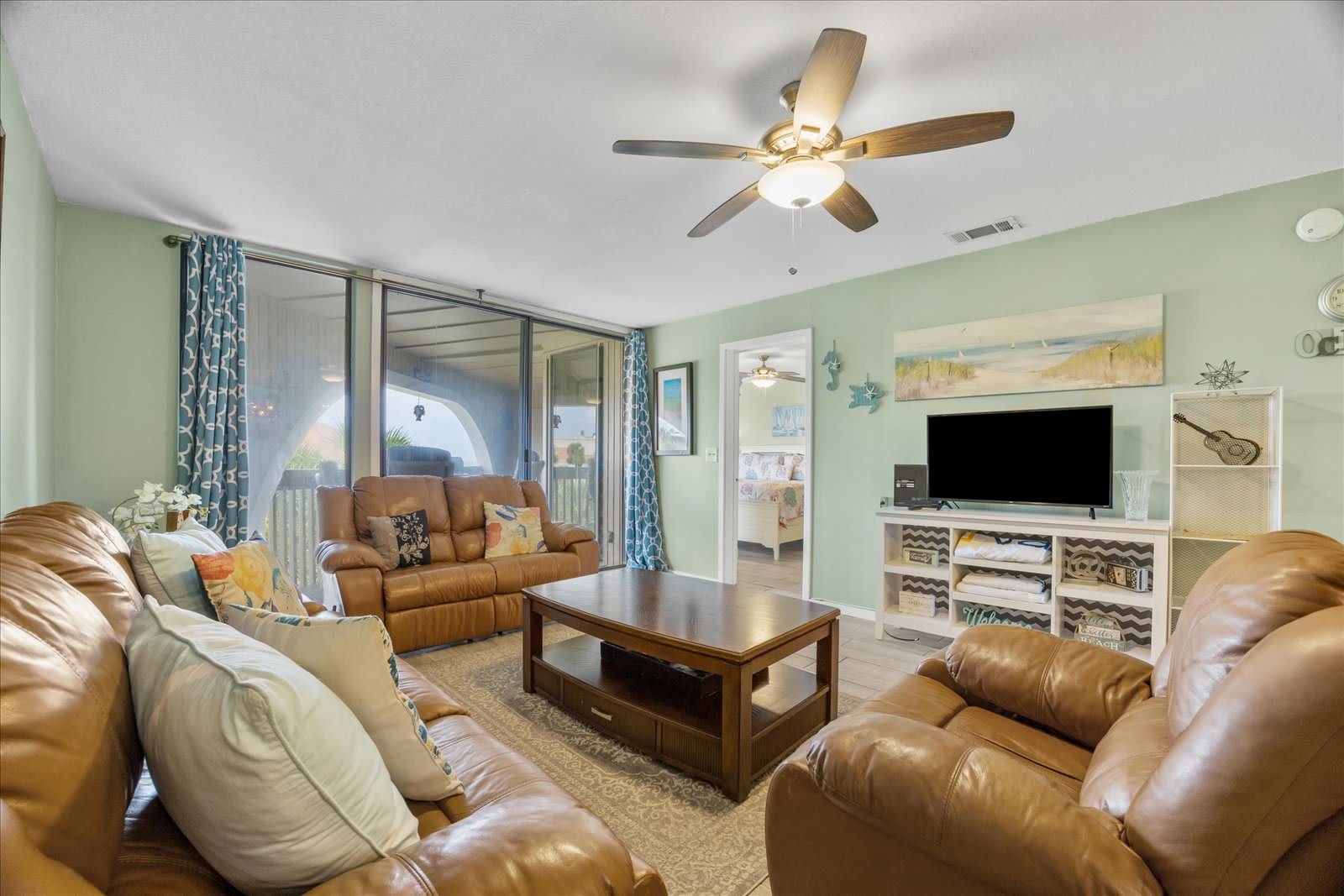 Ocean Hibiscus - Oceanfront Resort 5