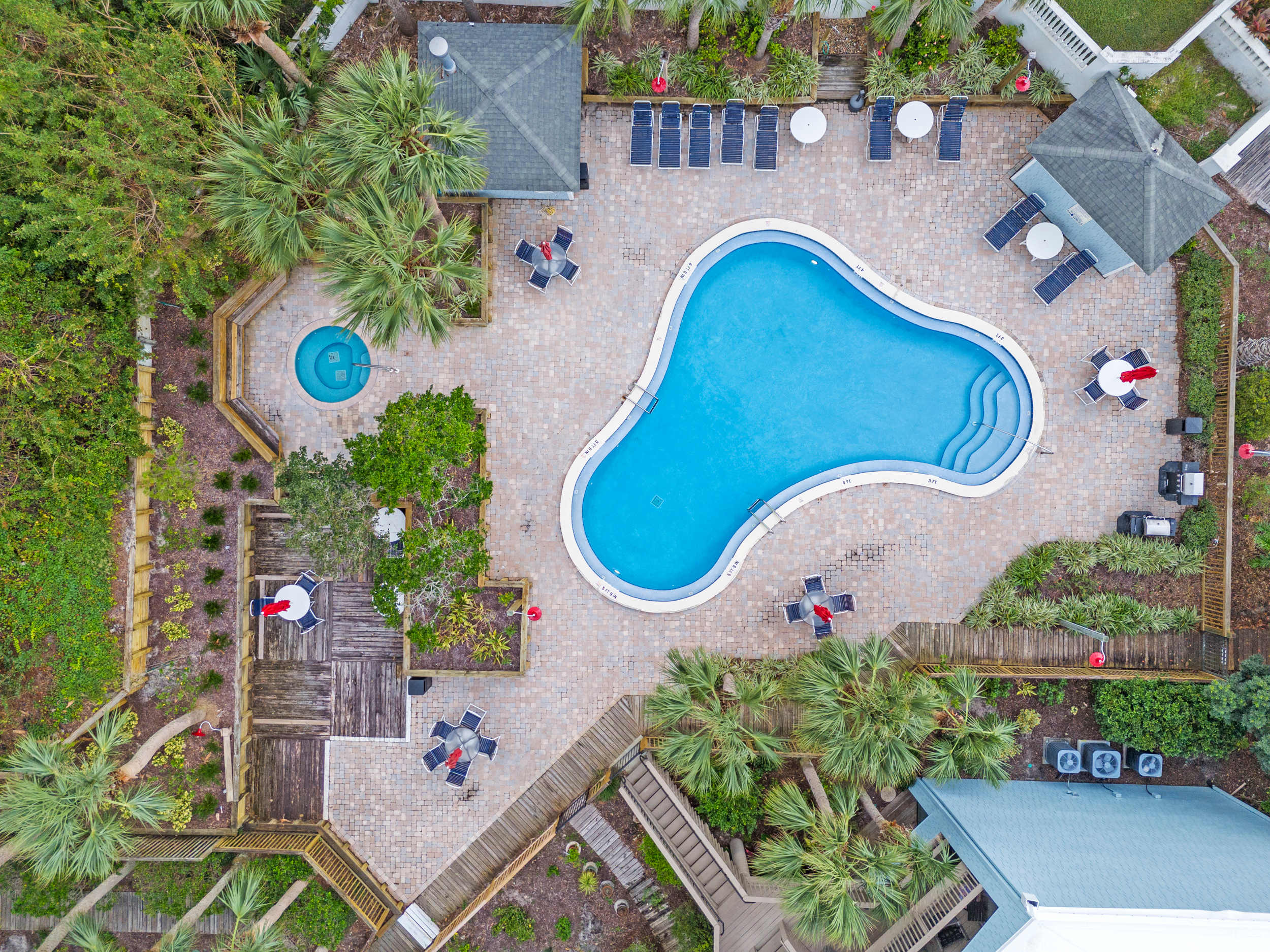 Take advantage of the complex amenities