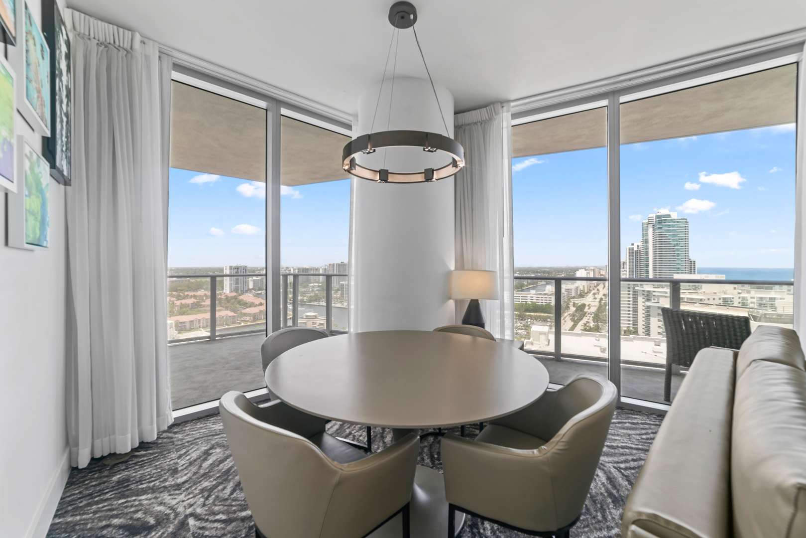 Sunny Balcony - Beautiful Stay for 2 with Ocean Views & Resort Amenities 4