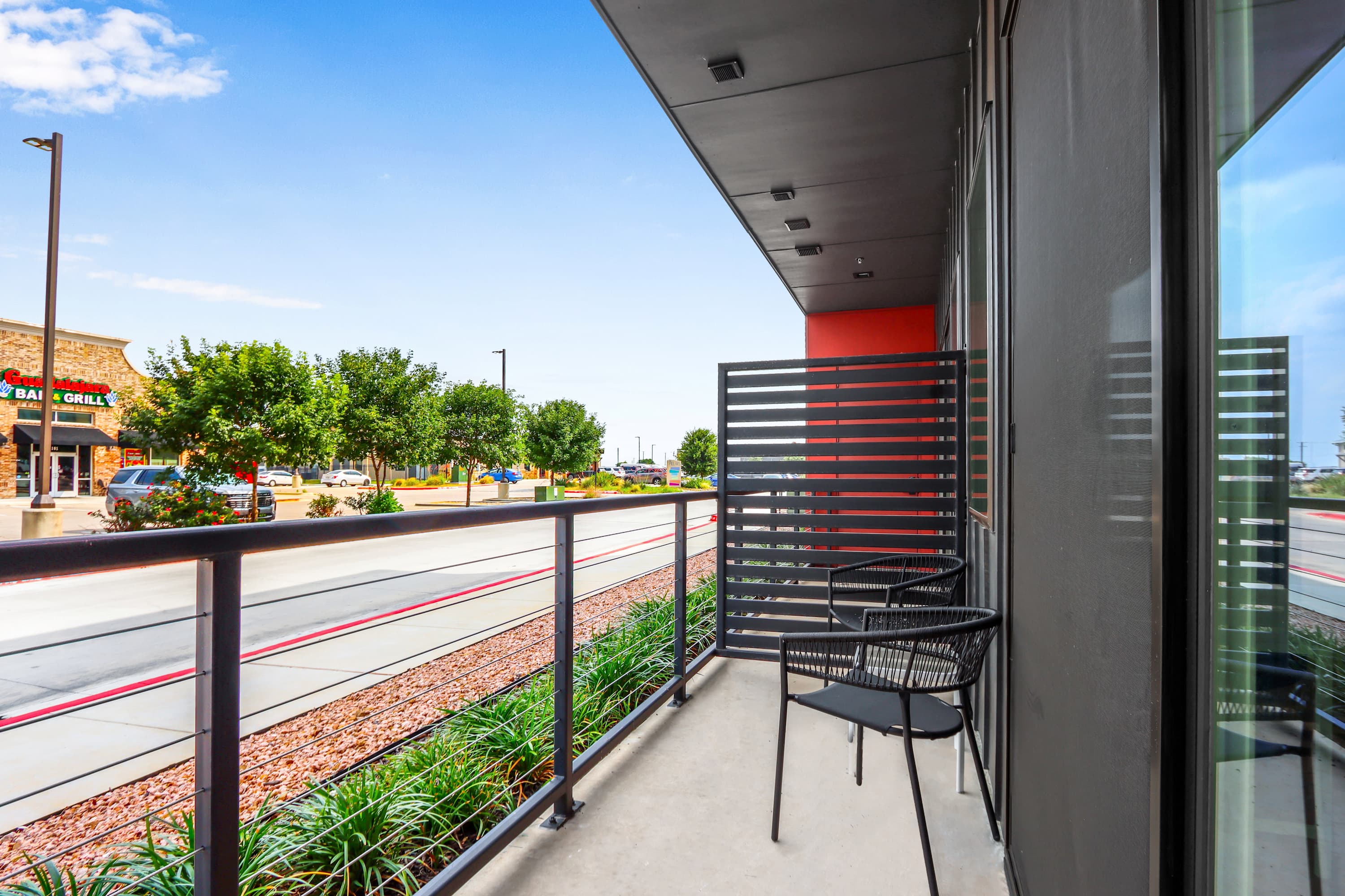 Luxury Resort-Style Living - Centrally Located 7