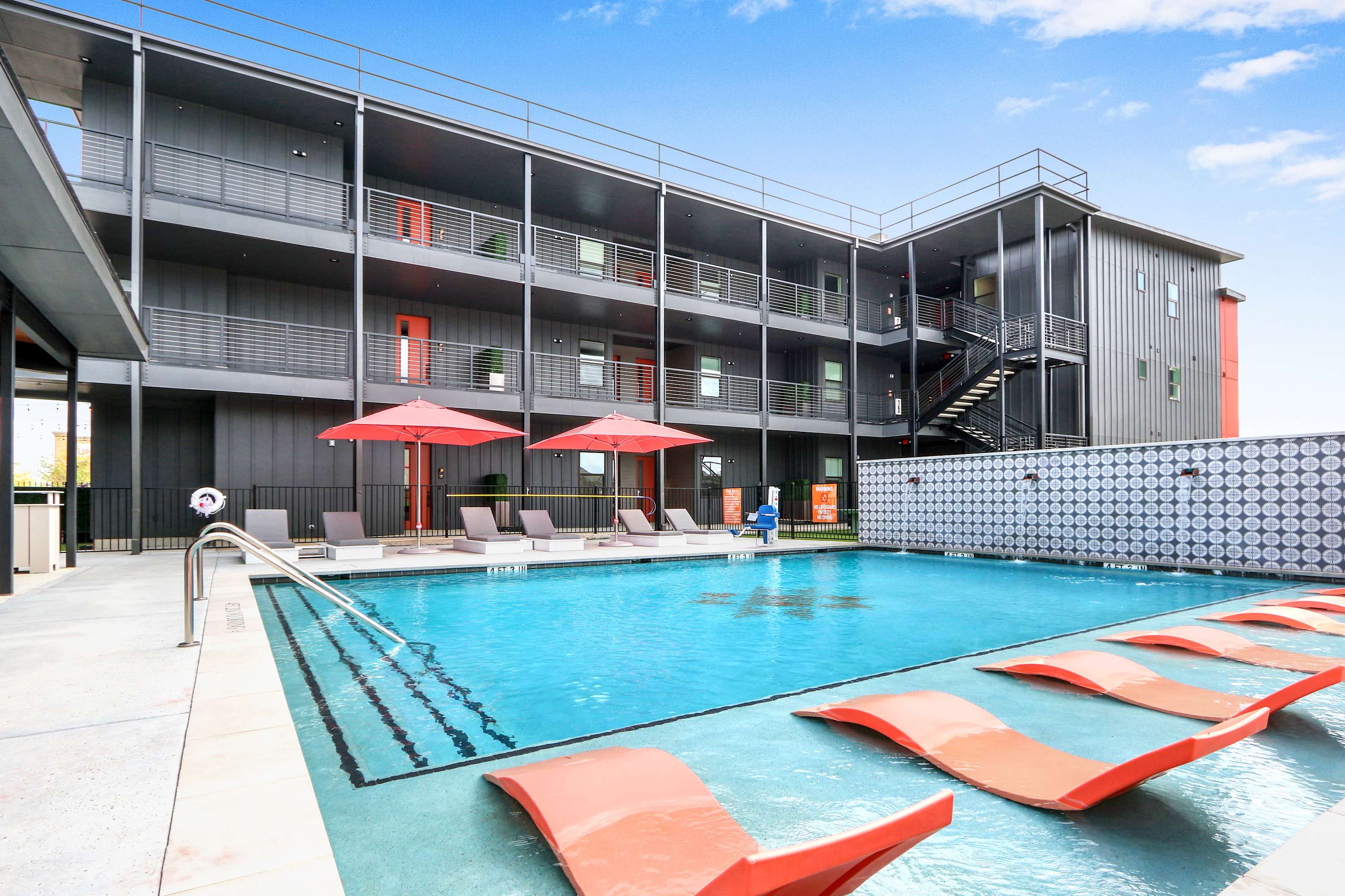 Creekside Modern - Community Pool | Ping Pong | Photo 3