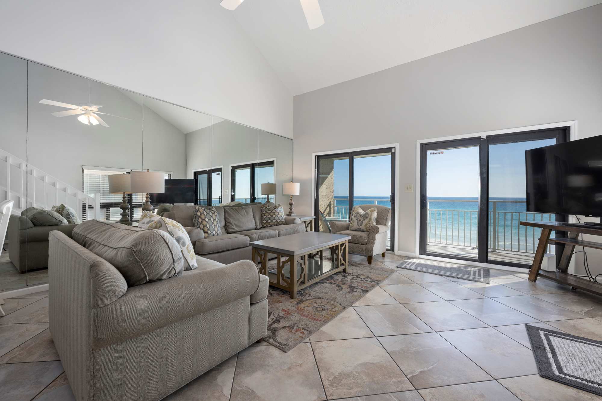 Book Now — Gulf Front + Pool Access 6