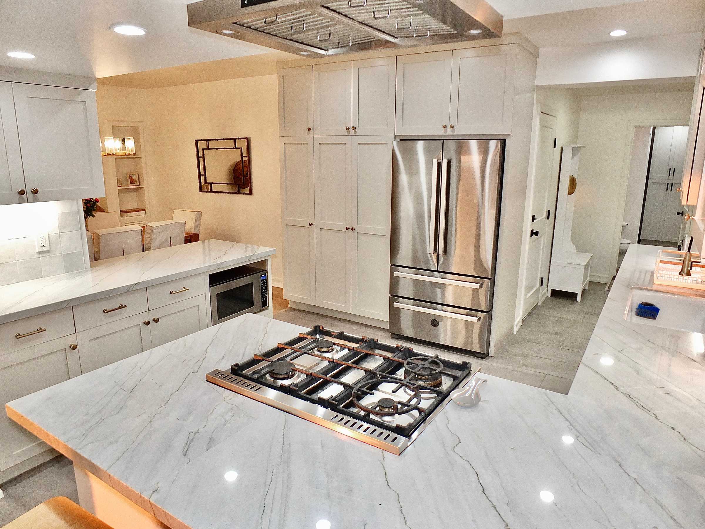 Beachfront on the Peninsula - World Cup Nearby! 6