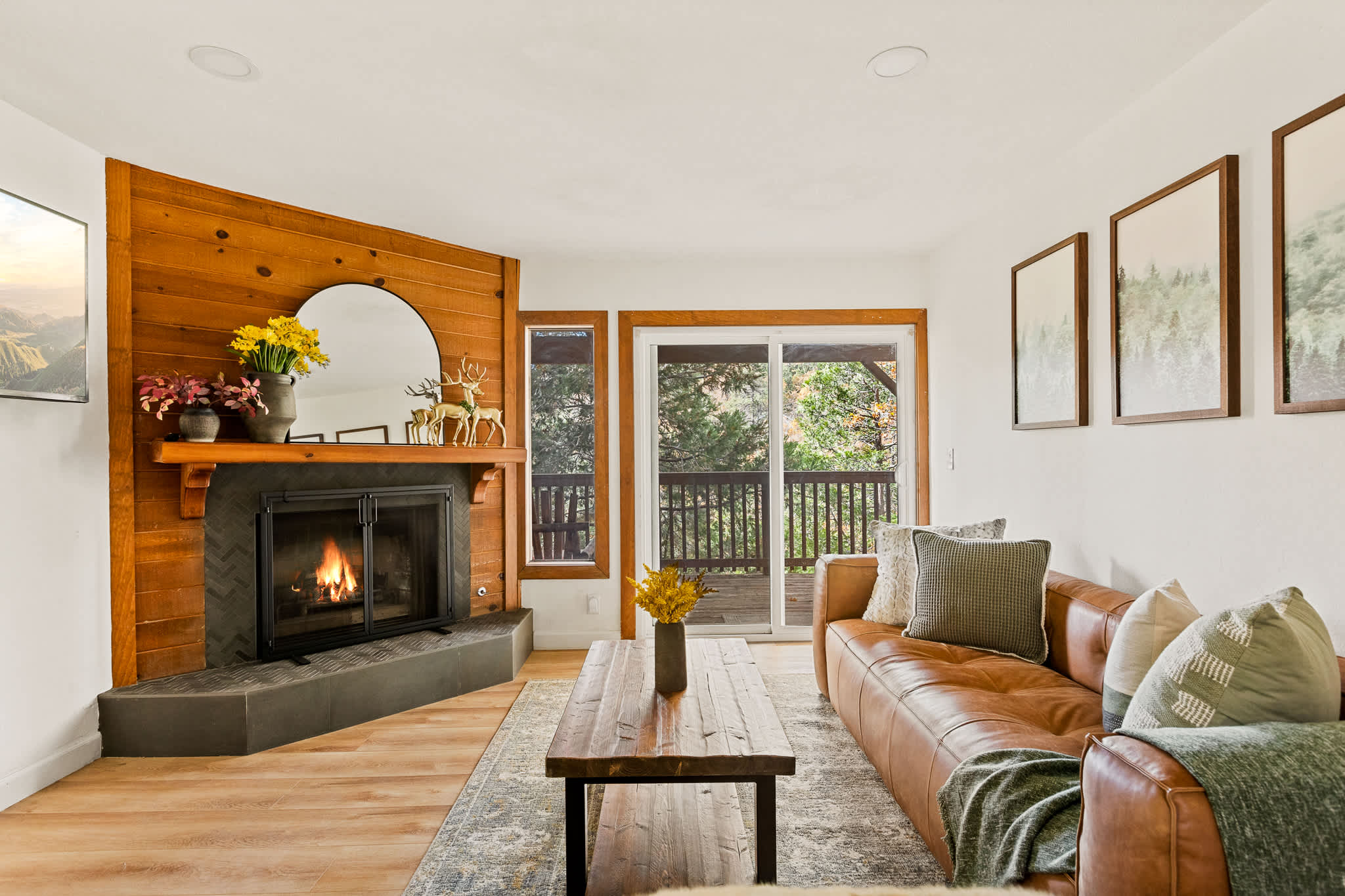 The Fancy Fox - Stunning Retreat With Massive Deck 4