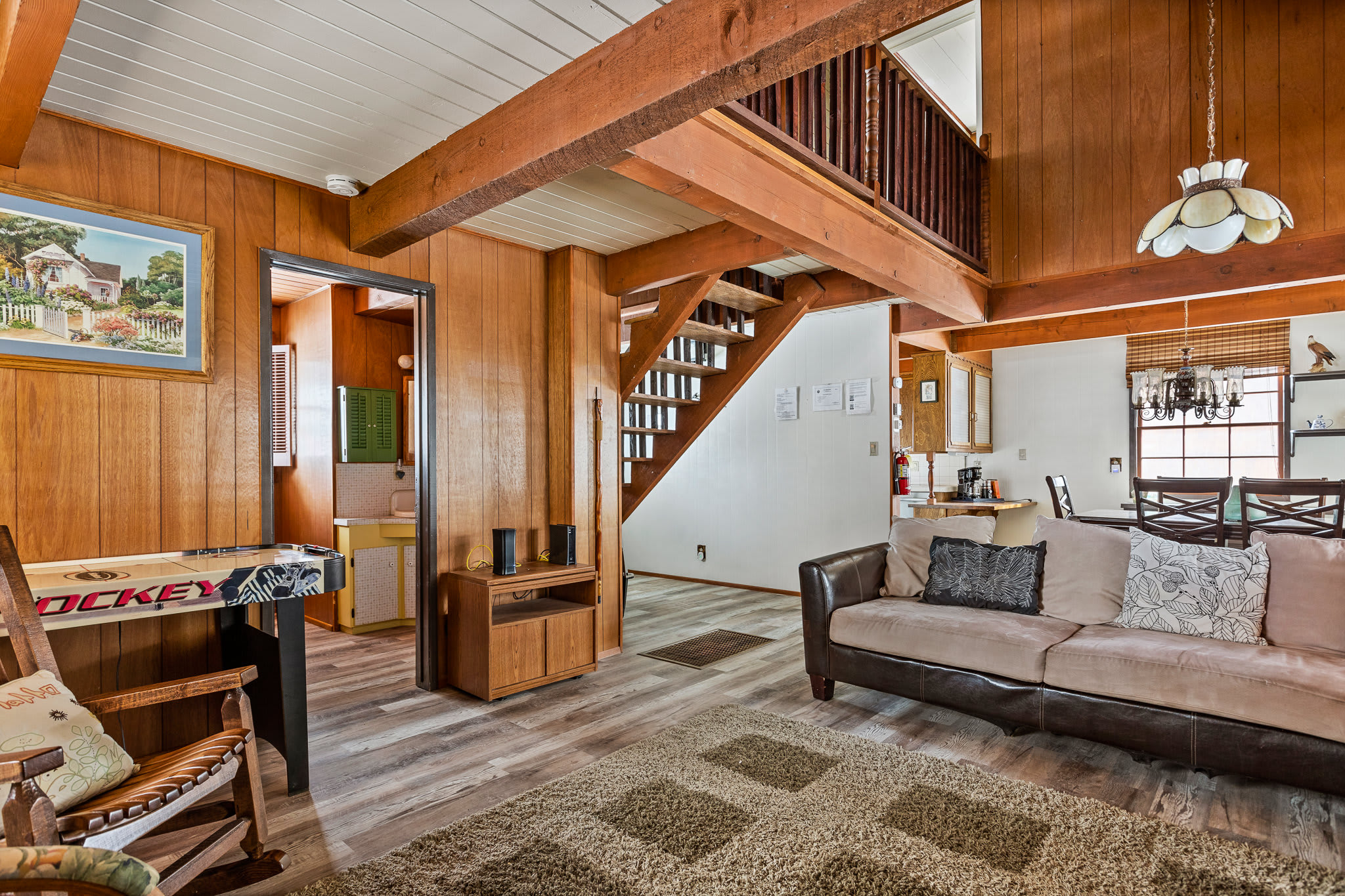 Happy Bear Cabin - Minutes to Village! 7