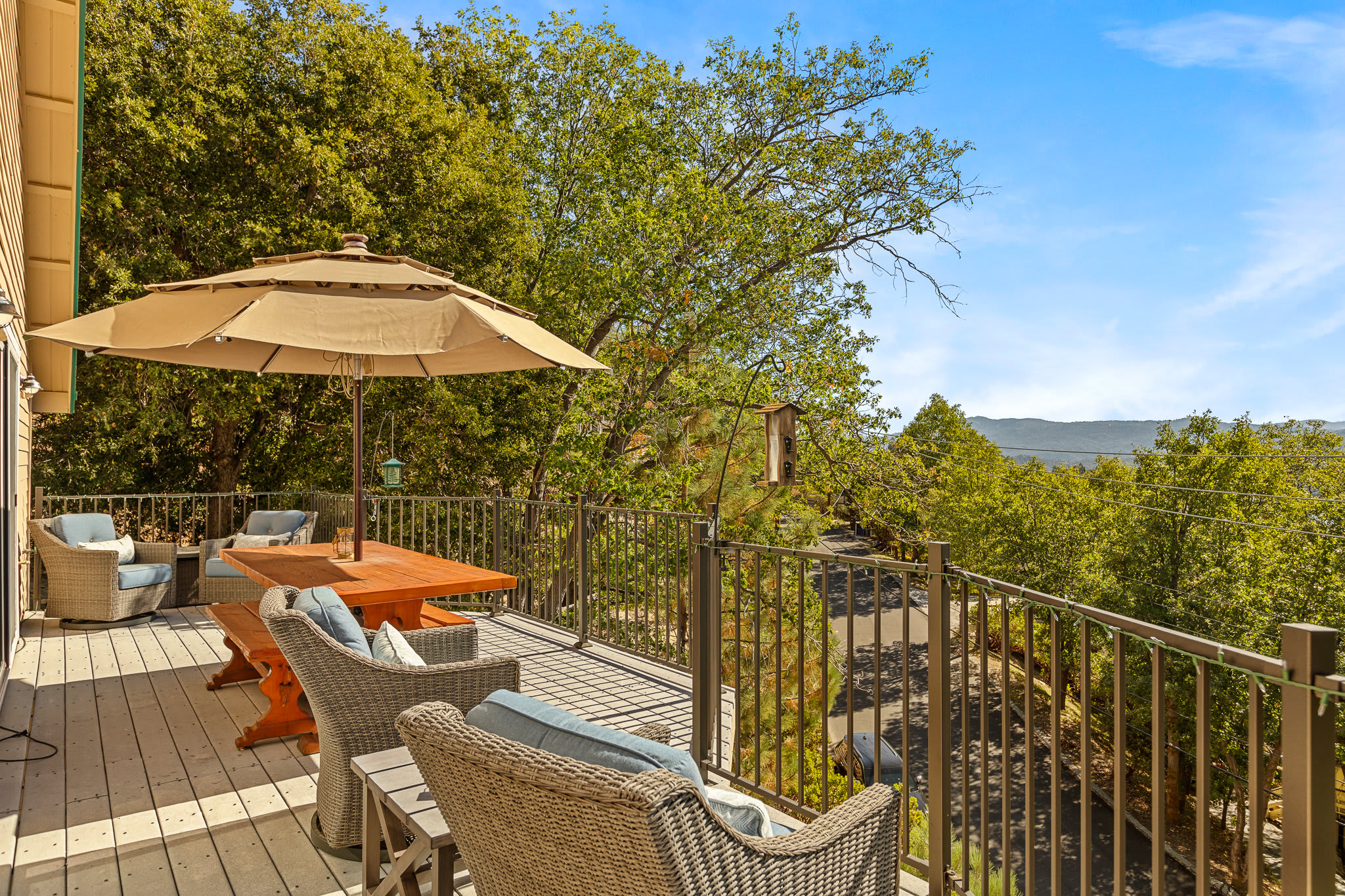 Bearfoot Lodge - Family Retreat w/Game Room & Deck