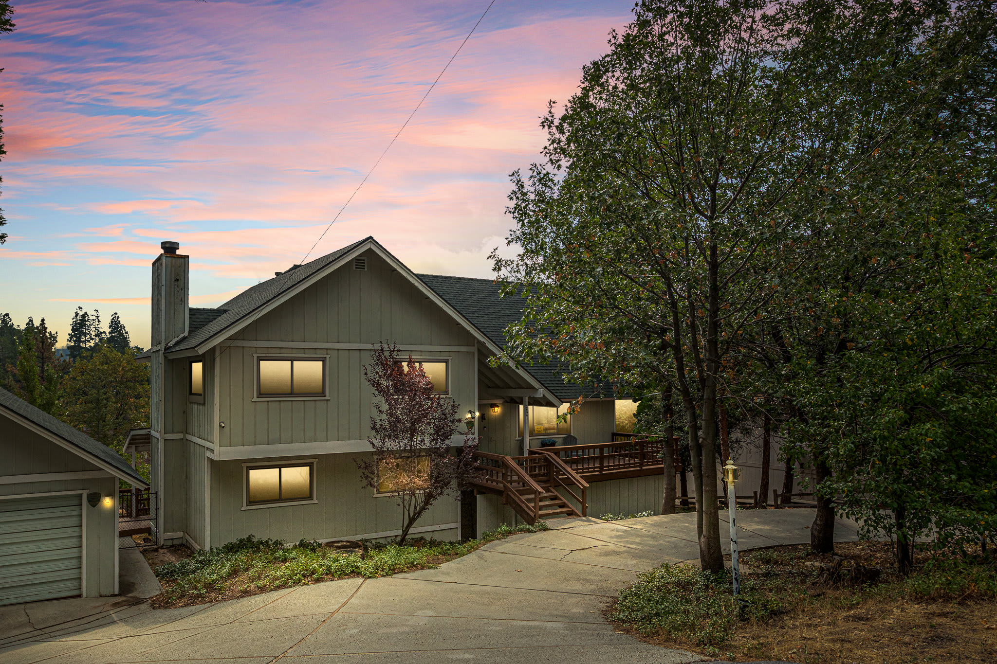 Our Secret Getaway - Two Spacious Living Areas